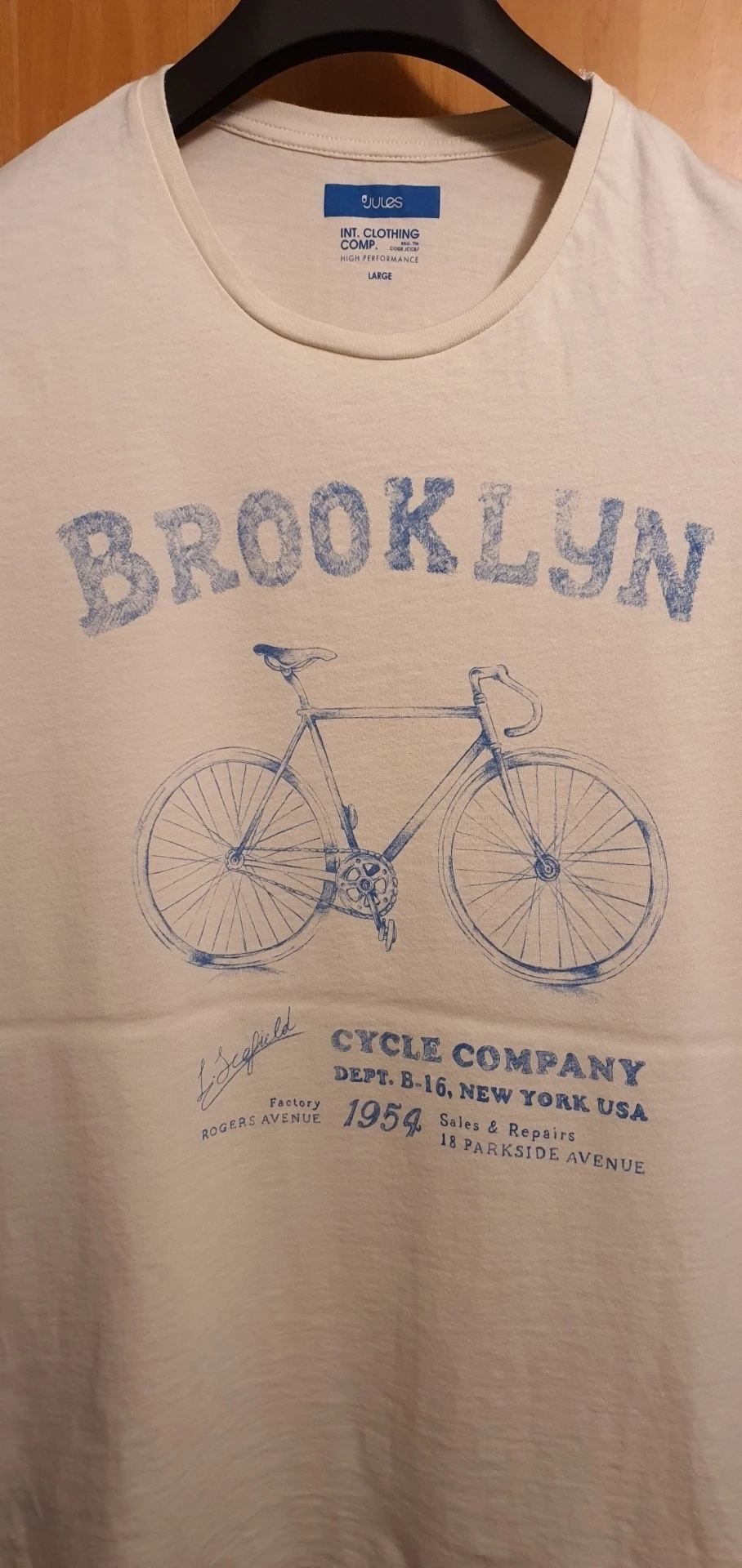 2. Tricou maneca scurta imprimeu Fixie masura L bumbac100%