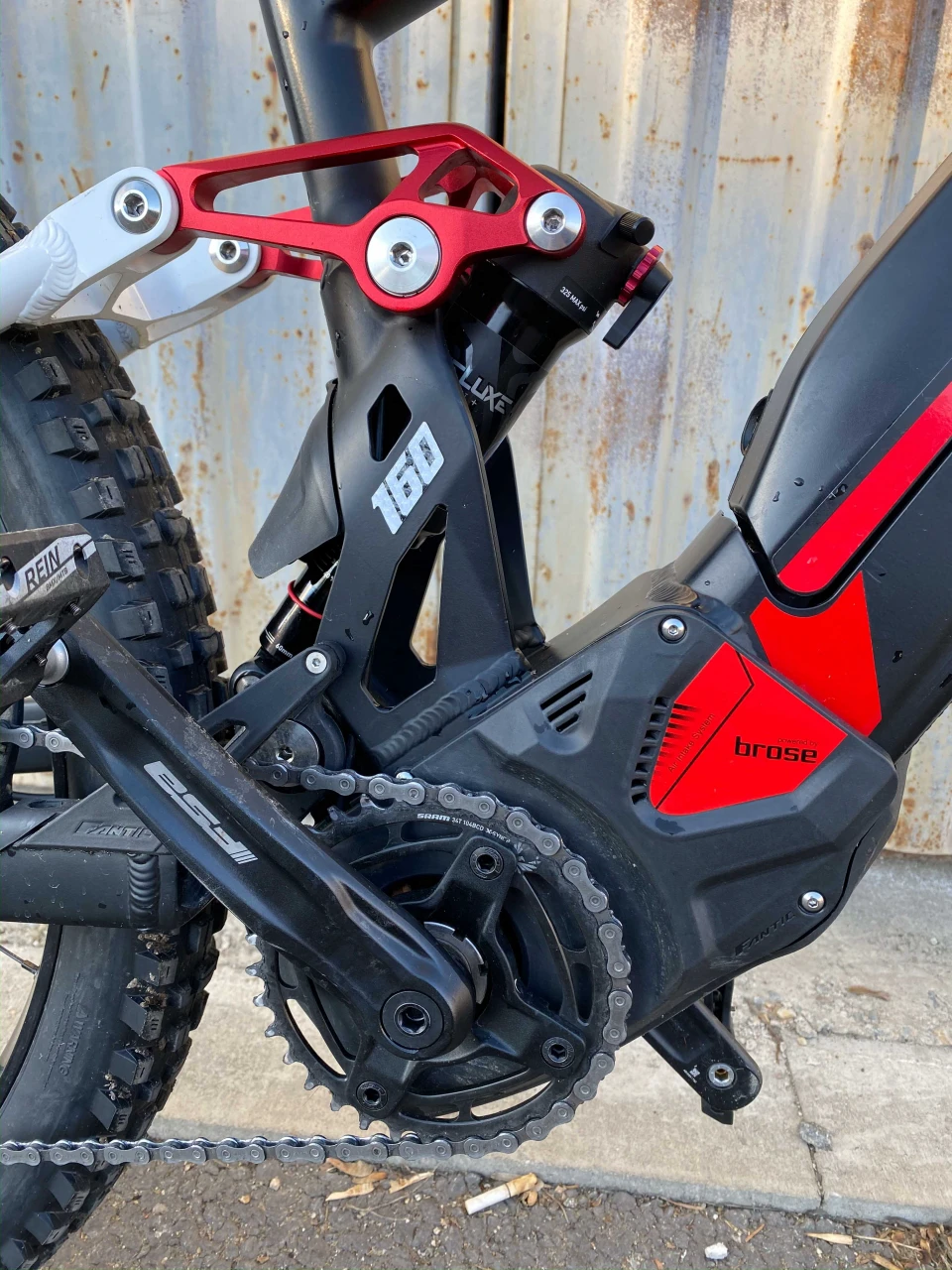 1. Bicicleta Electica Fantic XF1 Integra 160