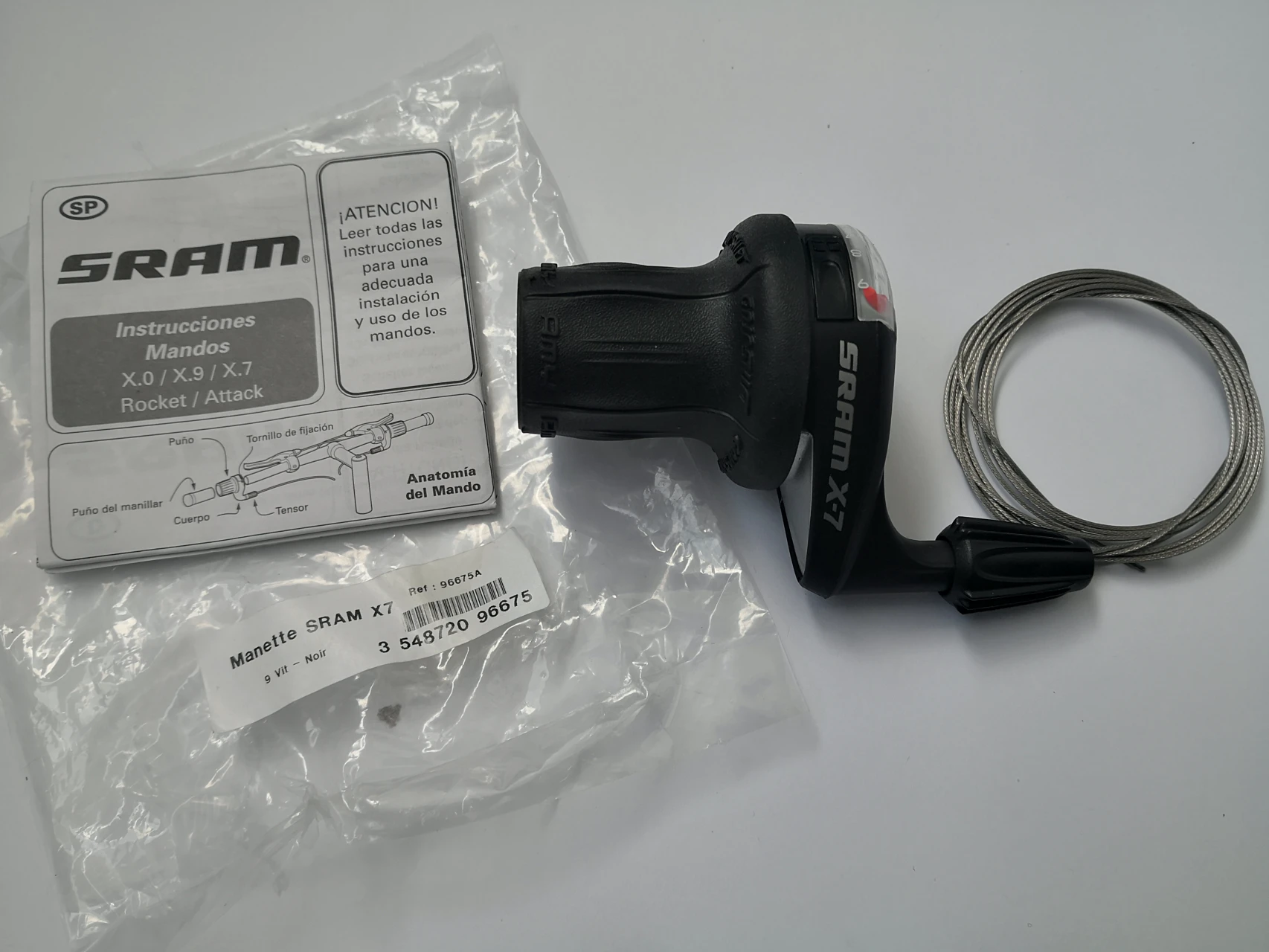 1. Maneta schimbator grip shift Sram x7 , 9 viteze , nou