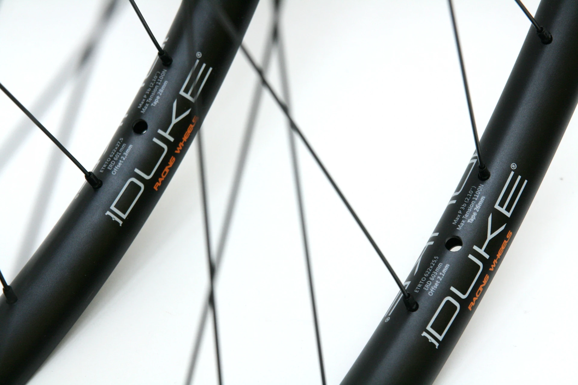 1. Set roti custom - Bitex Boost + Duke Lucky Star HD 6ters XC / Marathon