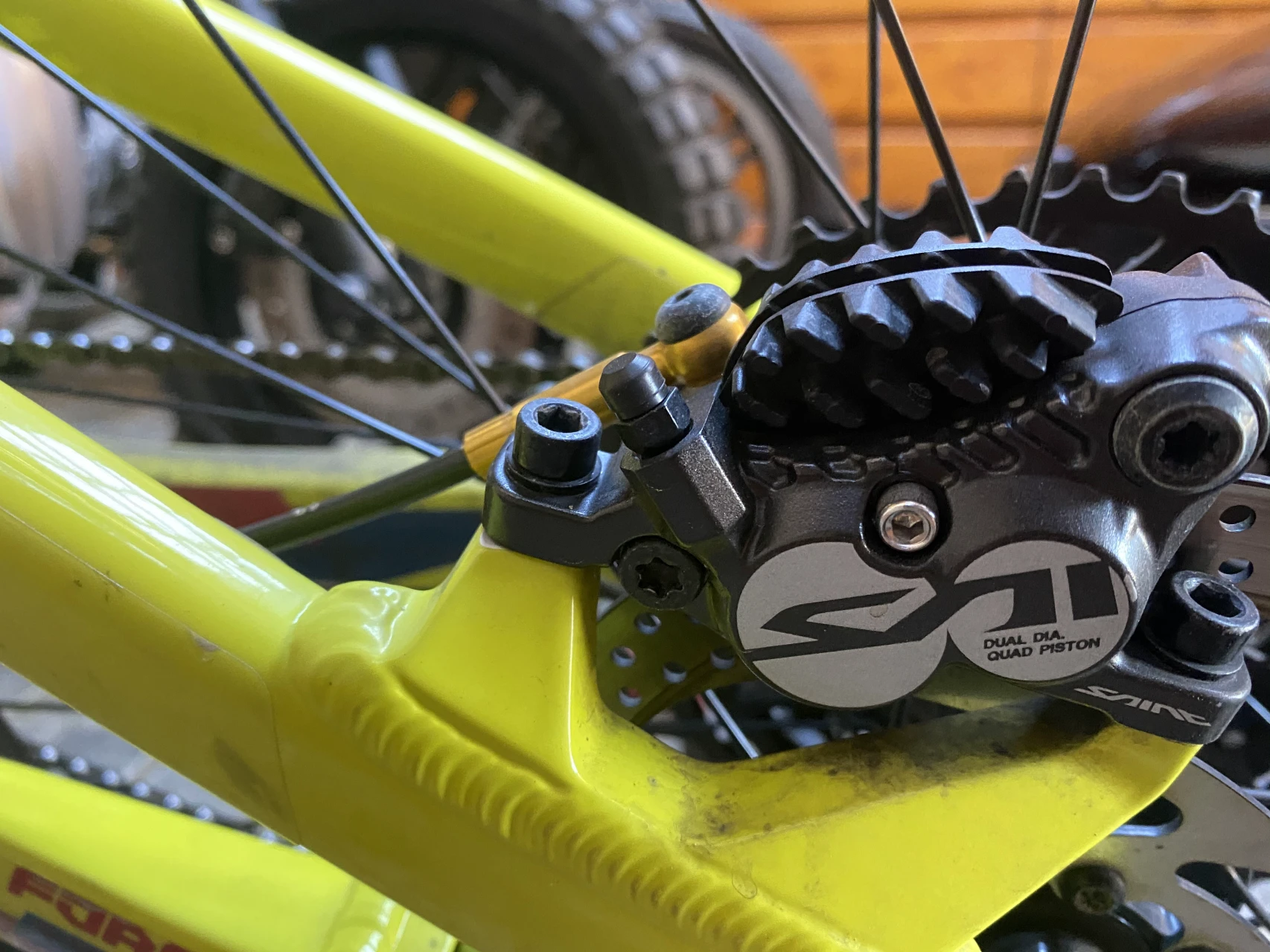 1. GT FORCE ELITE