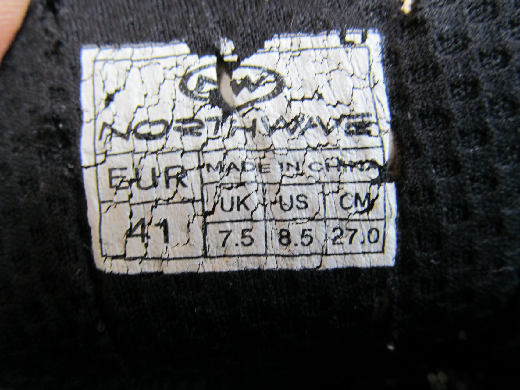 3. Pantofi NorthWave nr 41, 27 cm