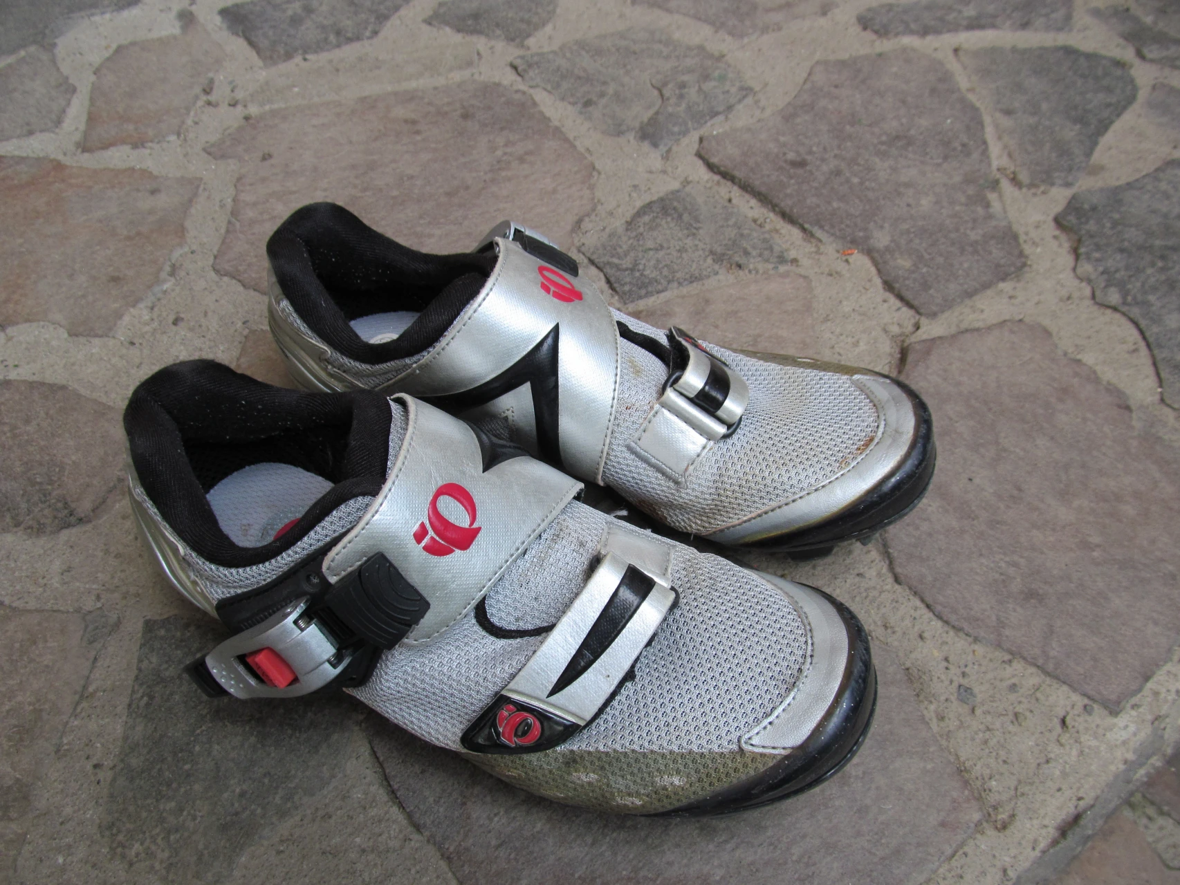 2. Pantofi Pearrl Izumi nr 37.5, 23.7cm