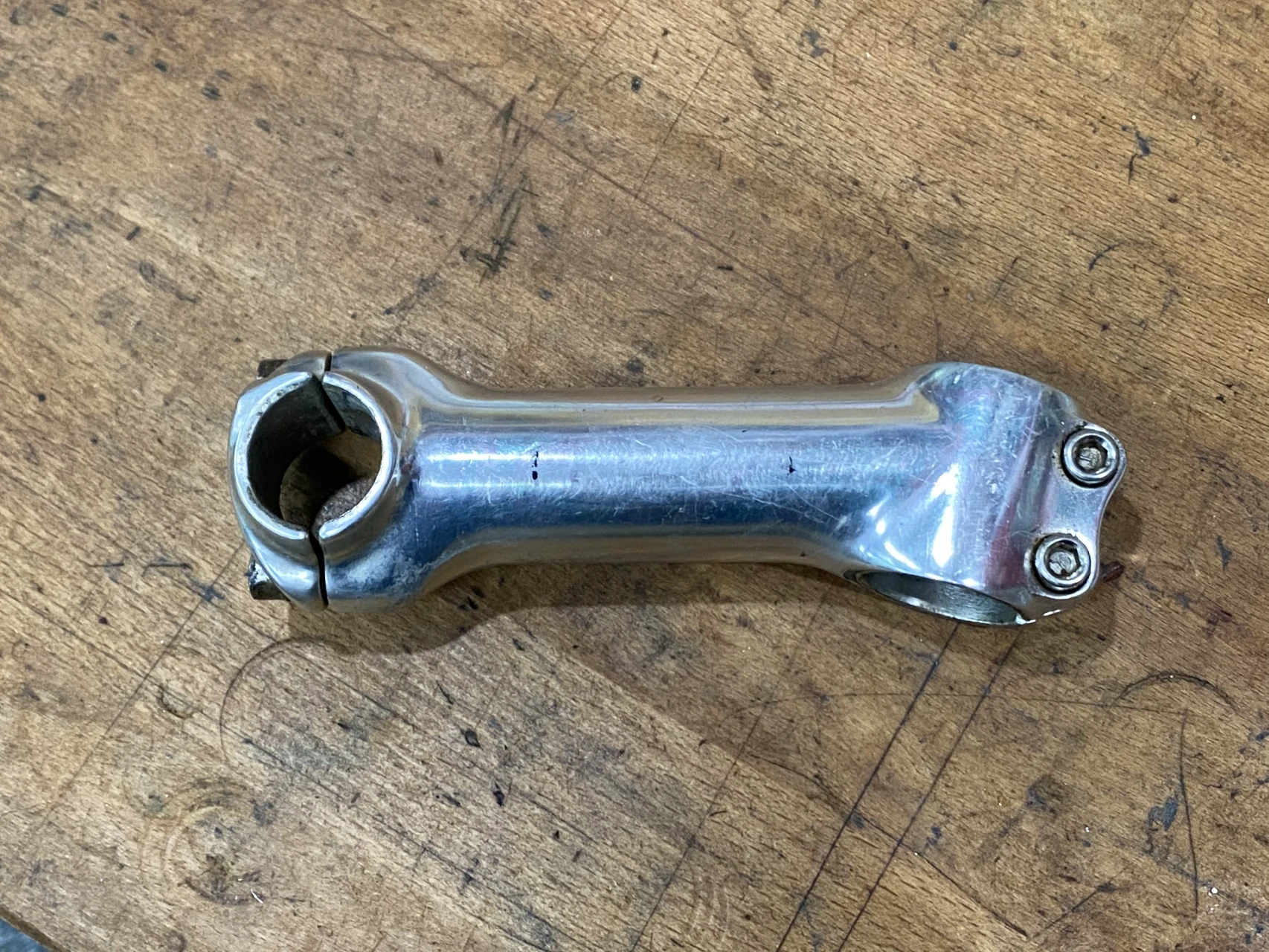 3. Pipa 3t 1 1/8 cu prindere de 25.4