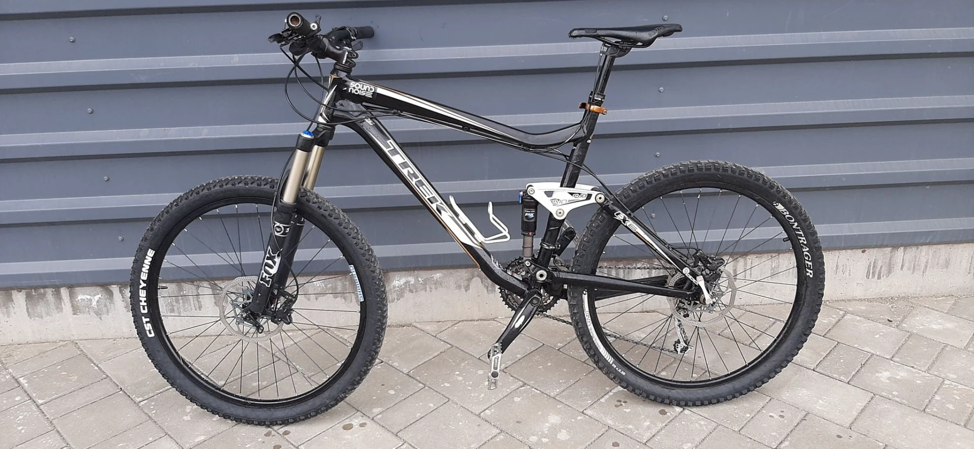 9. Trek bicikli