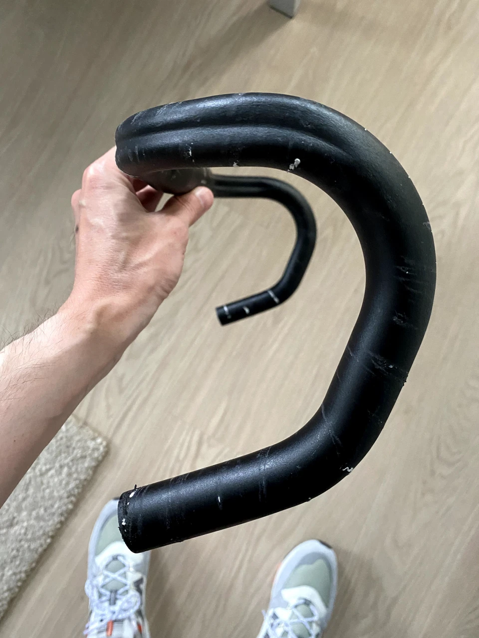 1. Ghidon cursiera BBB 40cm