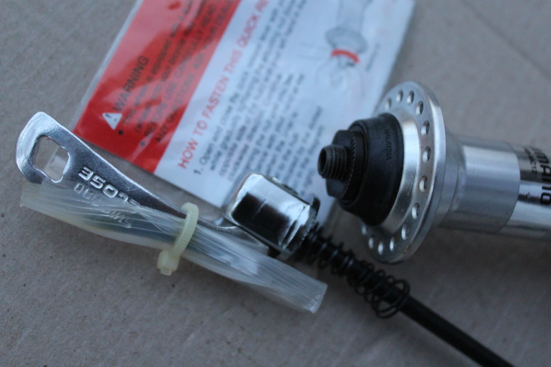 3. Shimano Alivio HB-MC12 fata 36-non disc