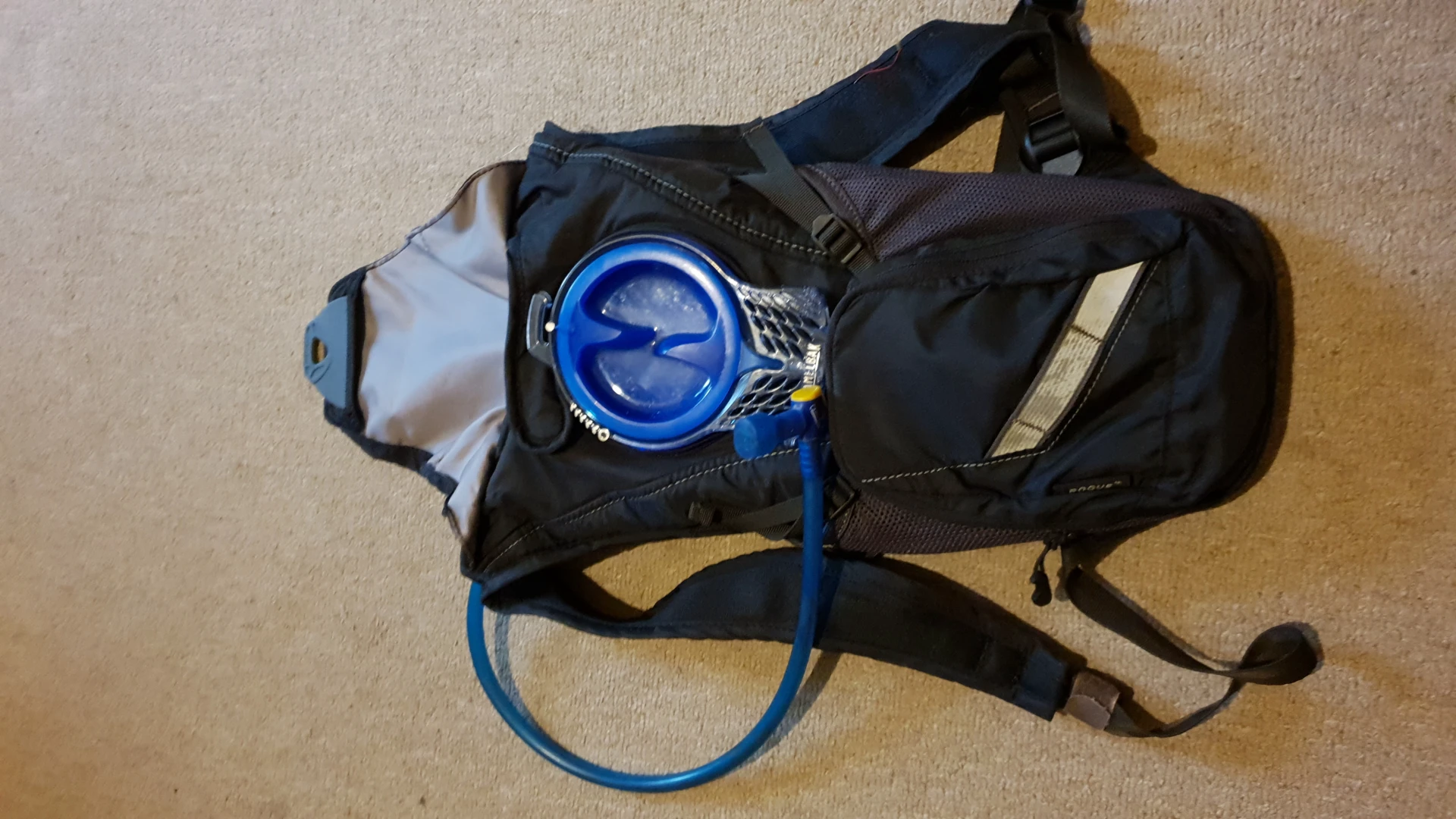 1. Rucsac camelbak