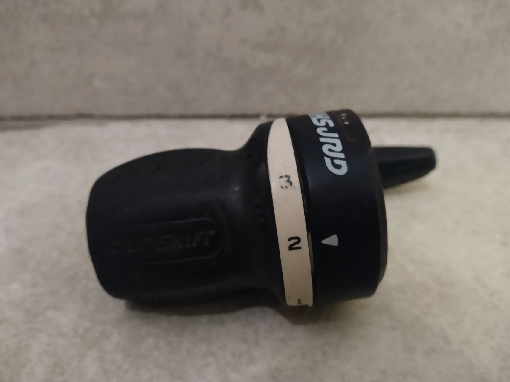 3. Maneta stanga schimbator fata foi Grip Shift pentru 3 foi bicicleta