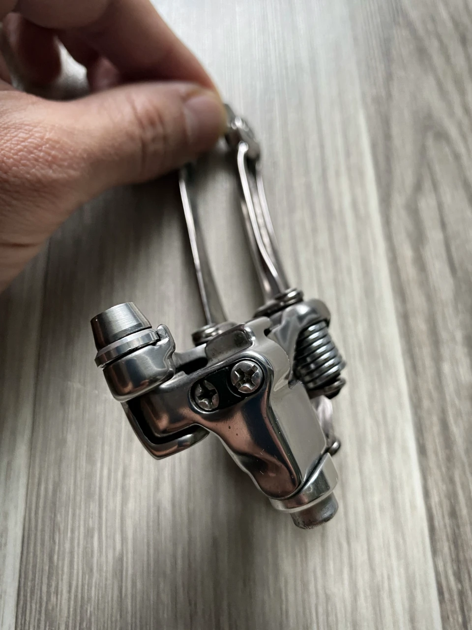 2. Schimbator foi Shimano Dura Ace FD-7900