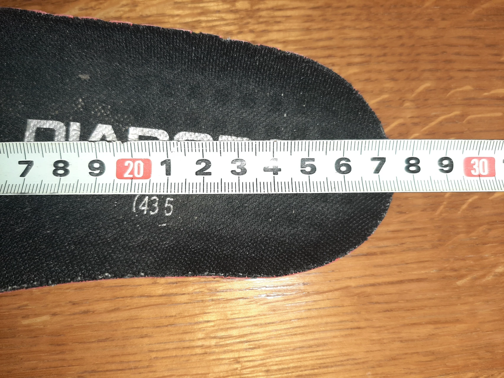 1. Pantofi Diadora de sosea