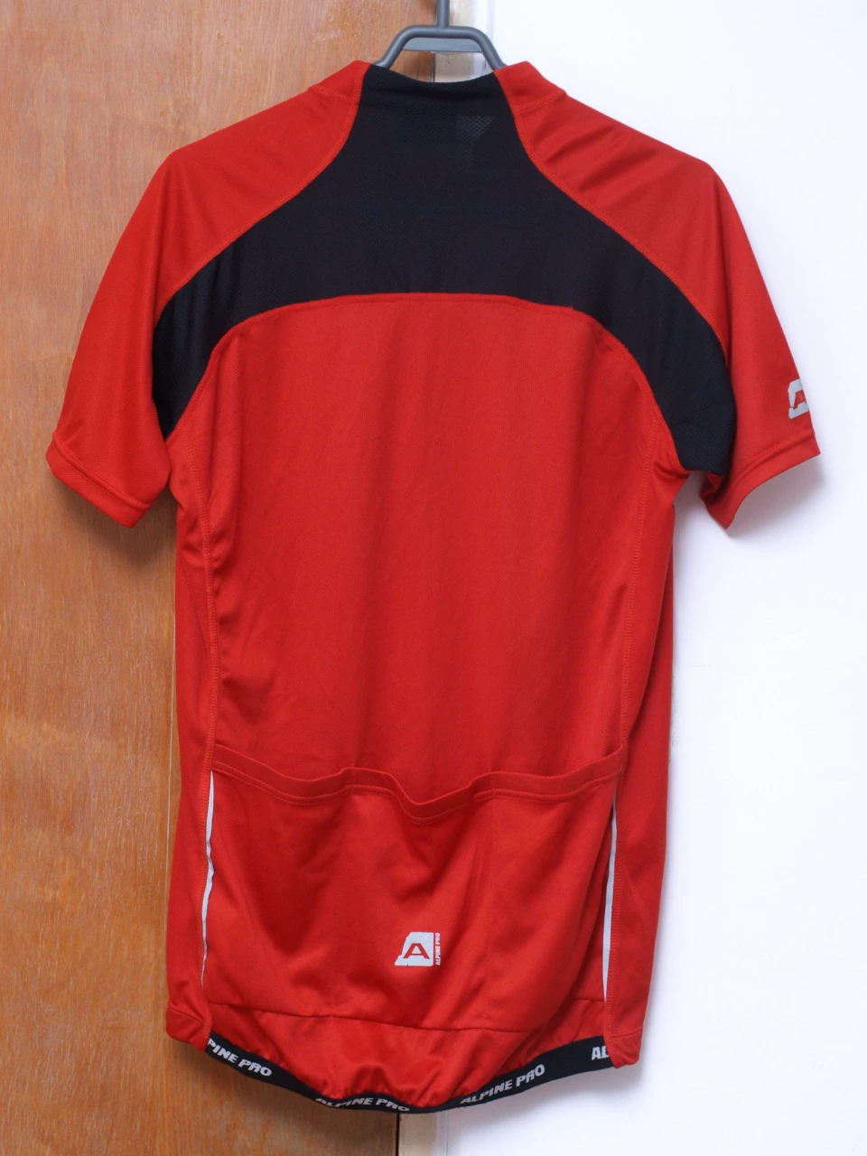 1. Tricou Alpine Pro L