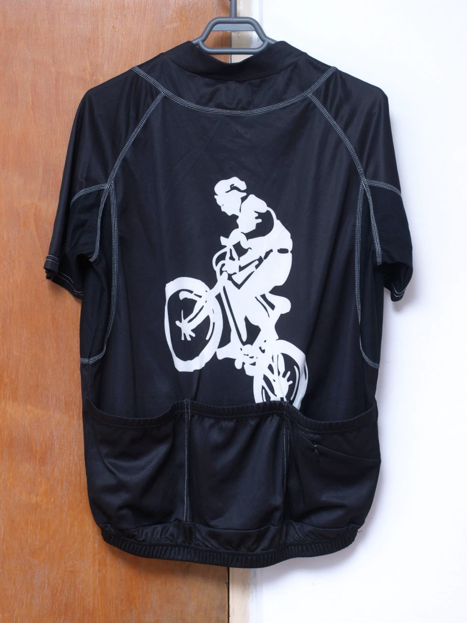 1. Tricou Ole L