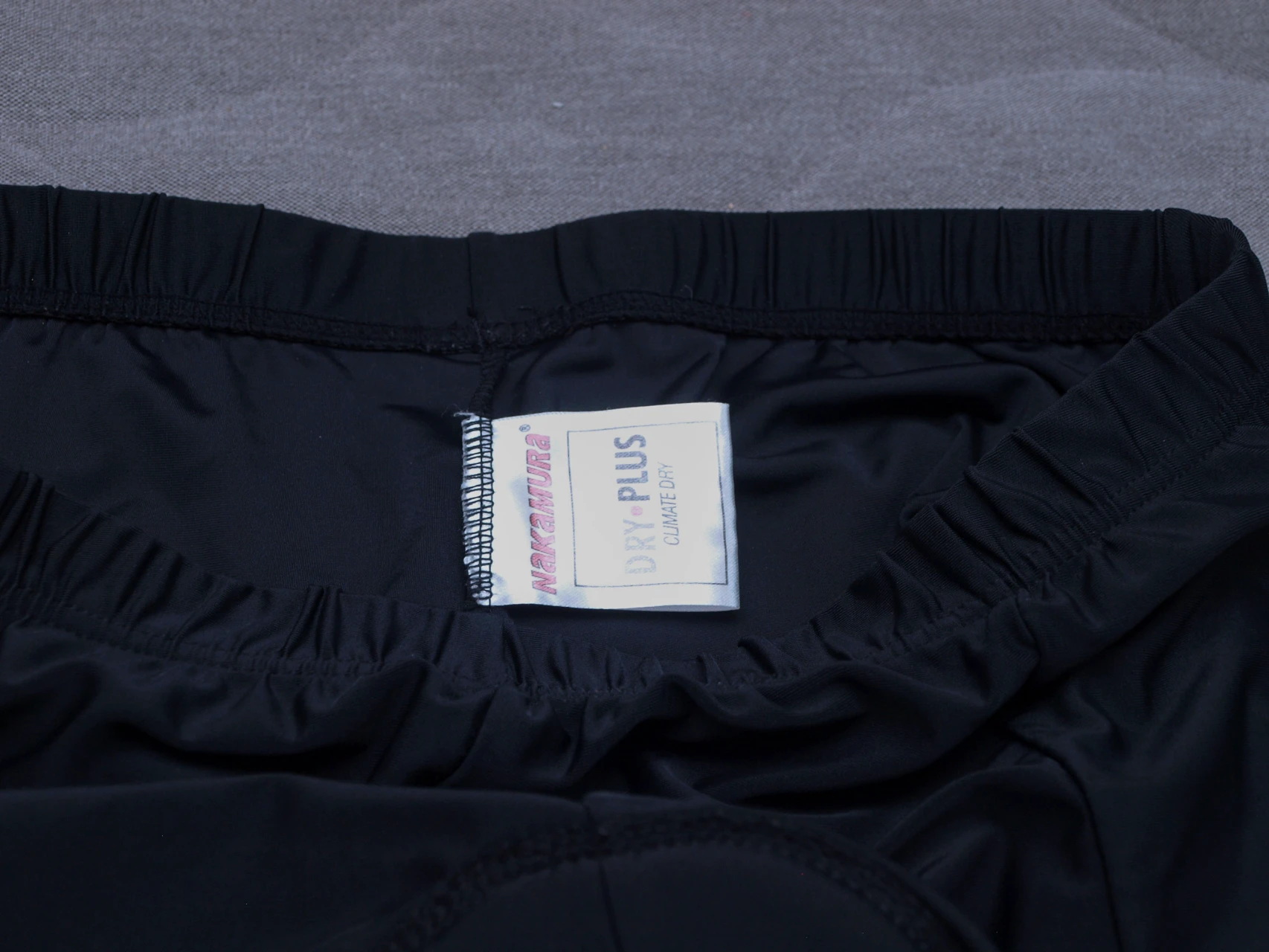 1. Pantaloni scurti Nakamura XL