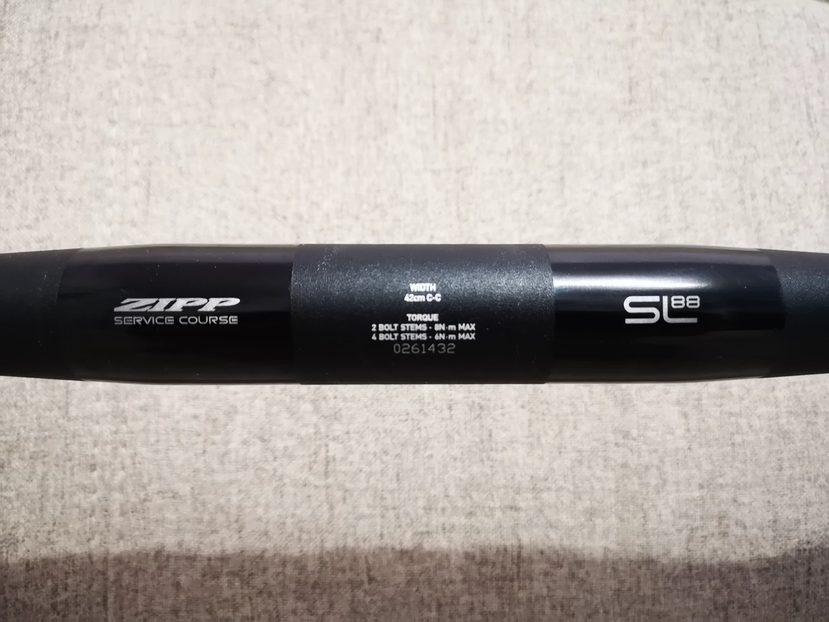 1. Ghidon cursiera Zipp Service Course SL88