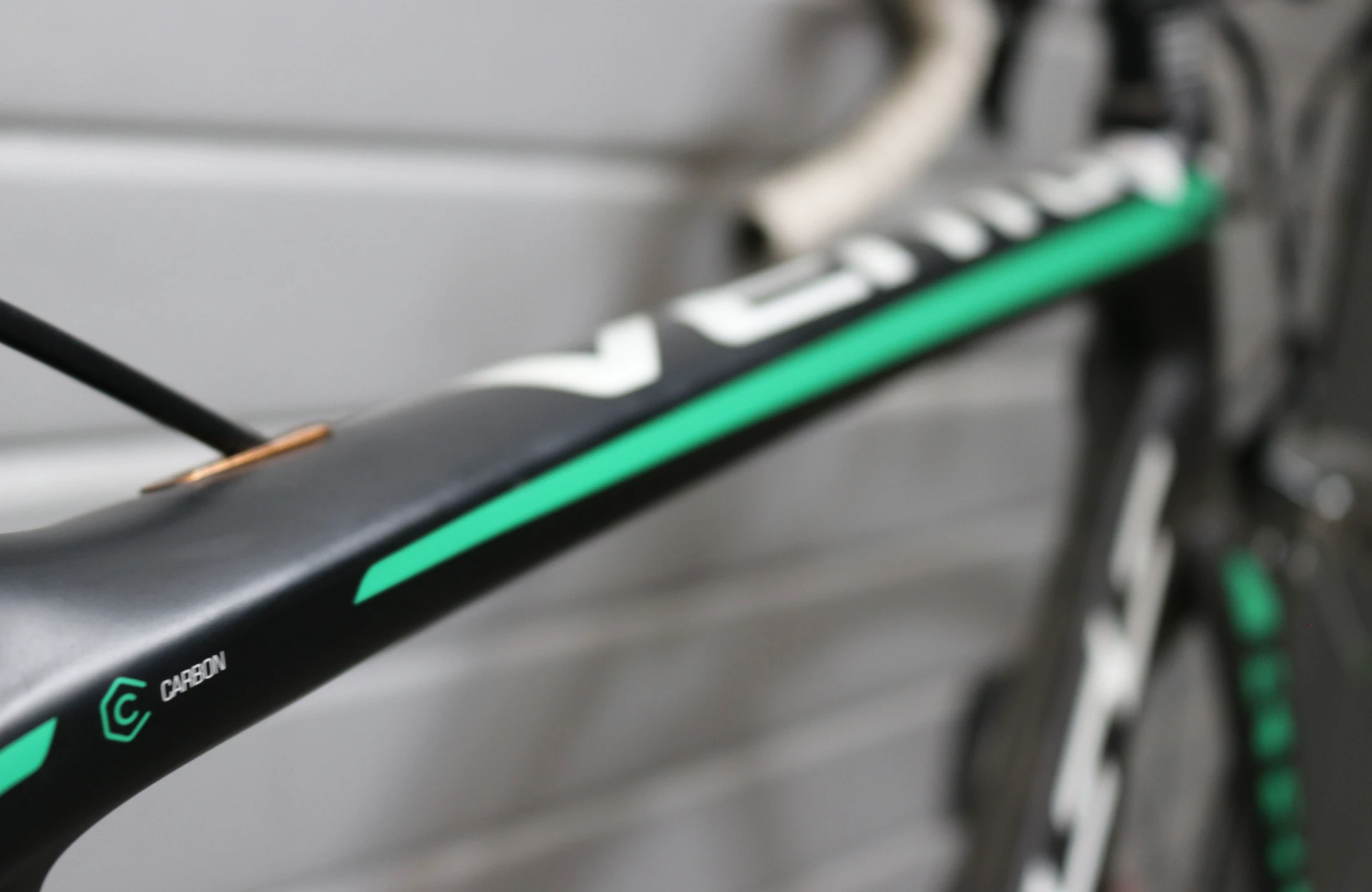 1. Kross Vento 6.0 Carbon