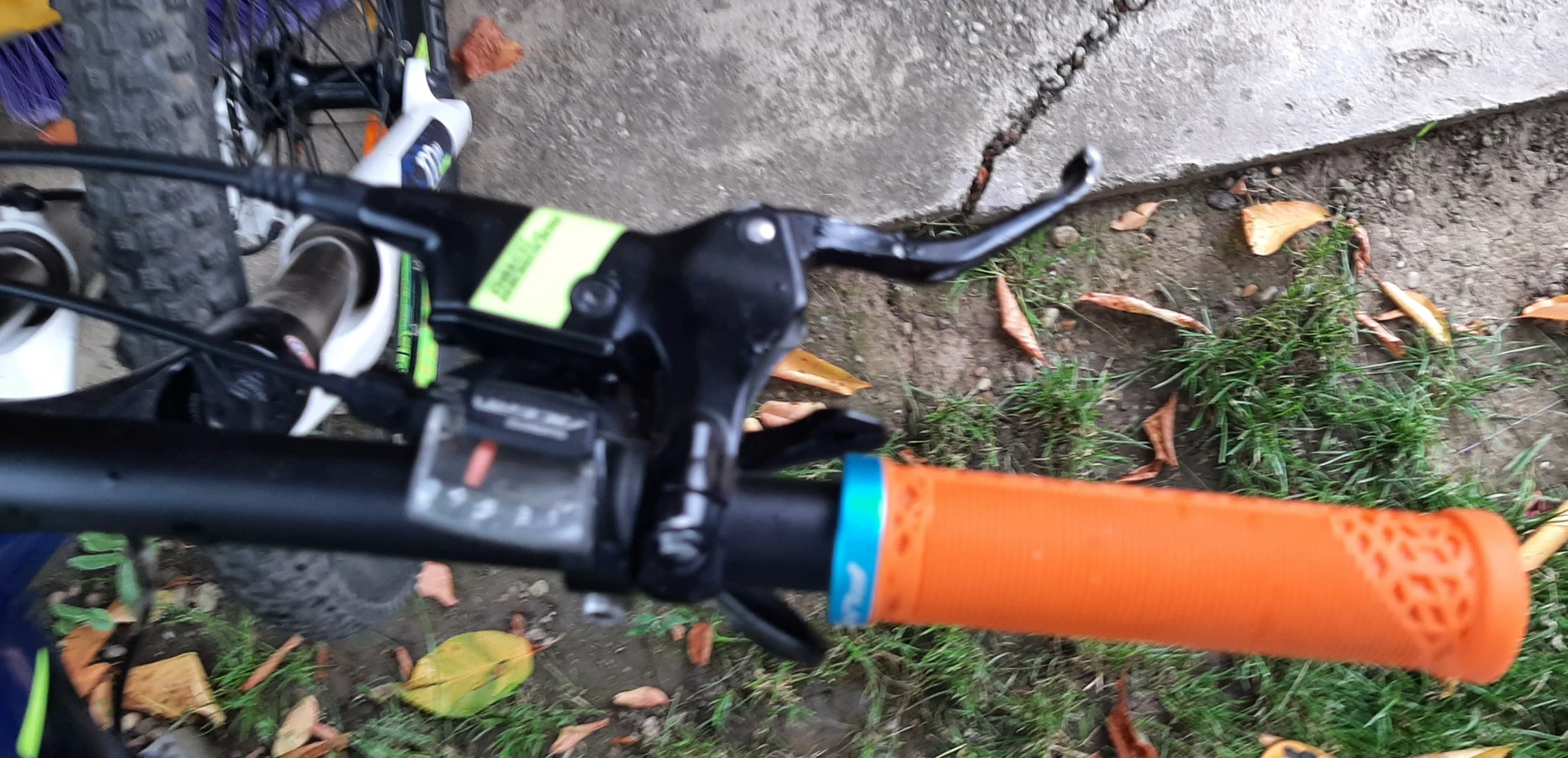 1. Rockrider ST540