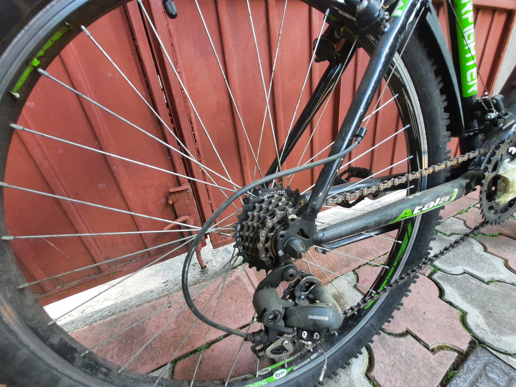 1. Bicicleta MTB Atala Starfighter