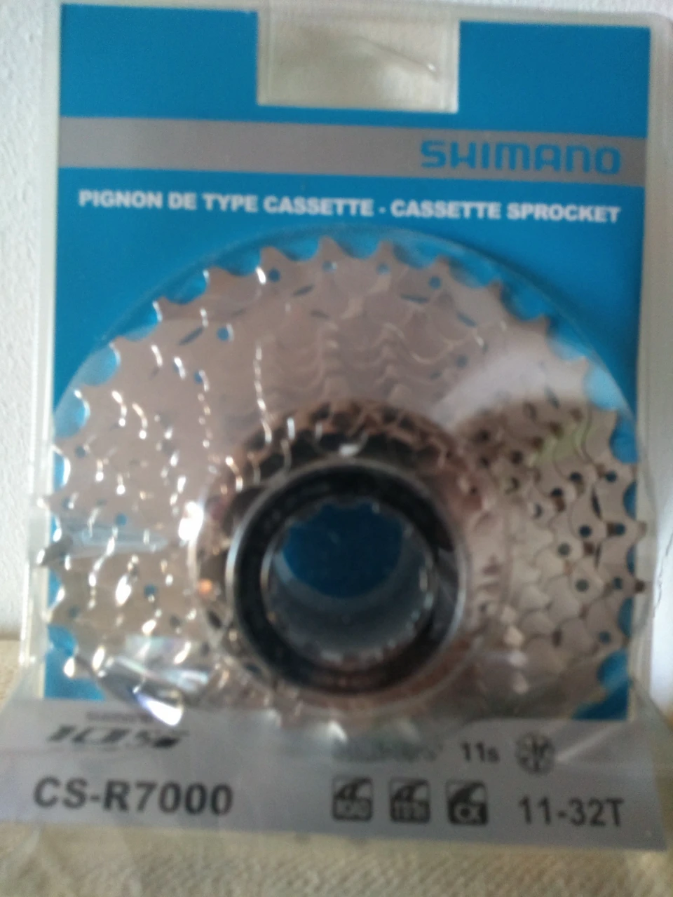 1. Pinion Shimano 105, cs-r7000, nou, 11/32 sau 11/28