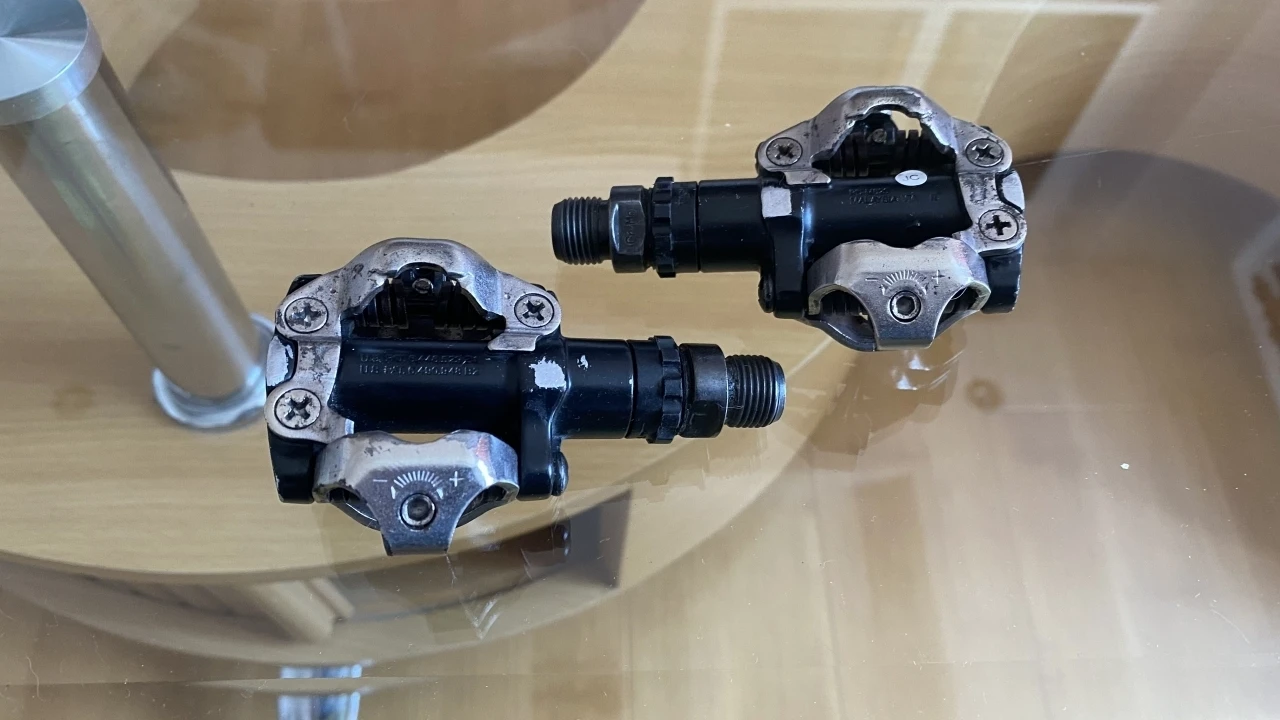 1. Pedale SPD Shimano FD M520