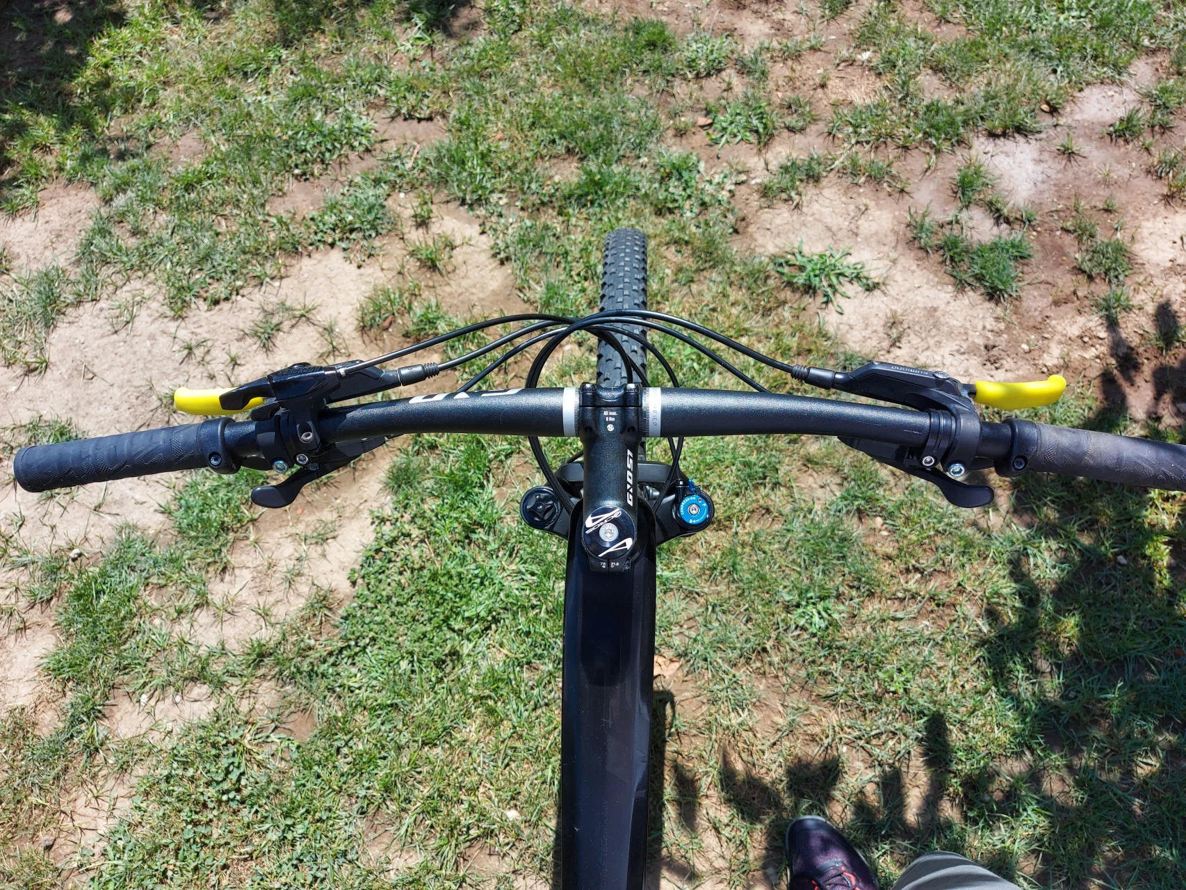 1. Vand bicicleta GHOST LECTOR 2.9 LC