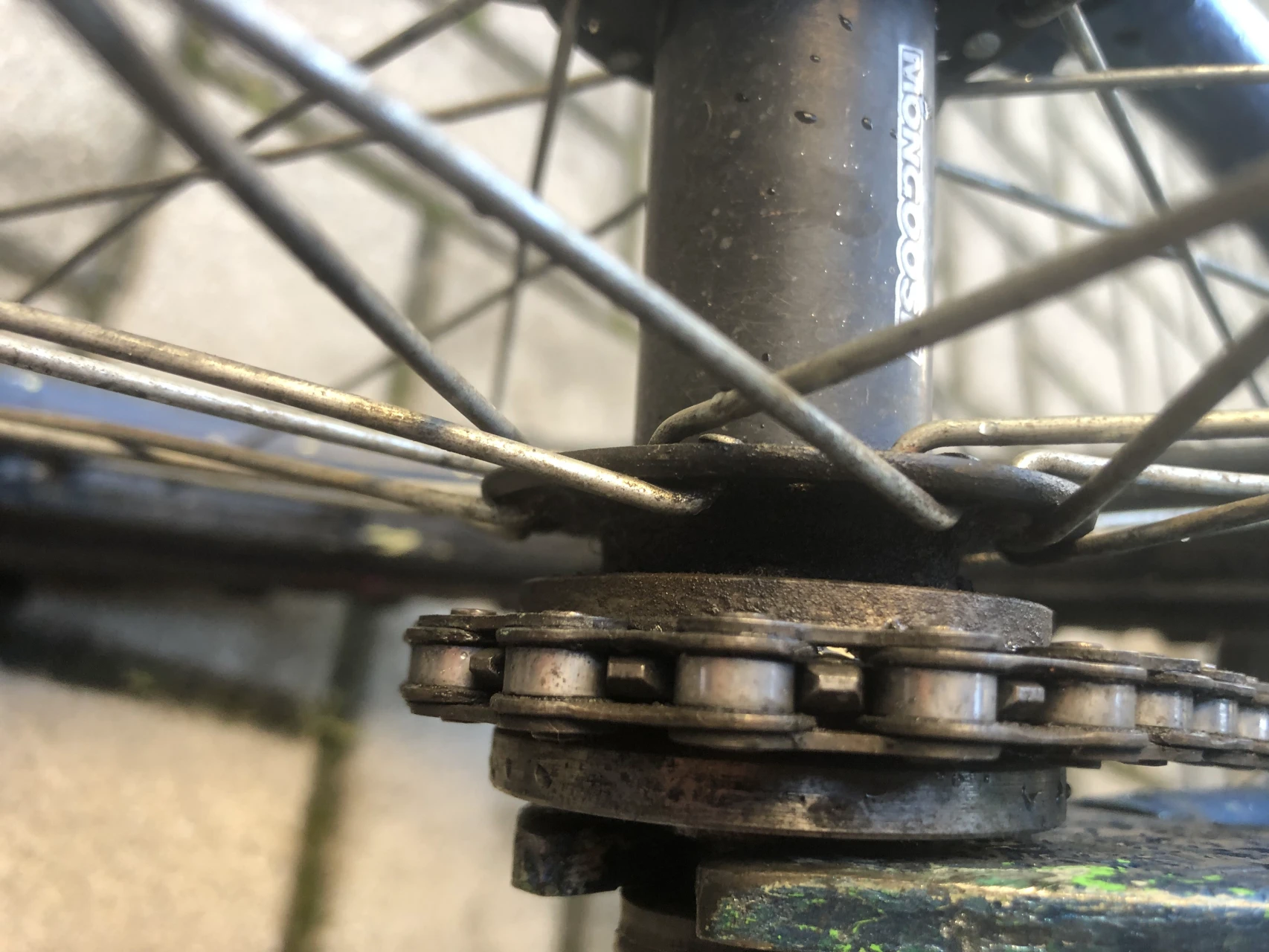 1. Vand BMX Mongoose