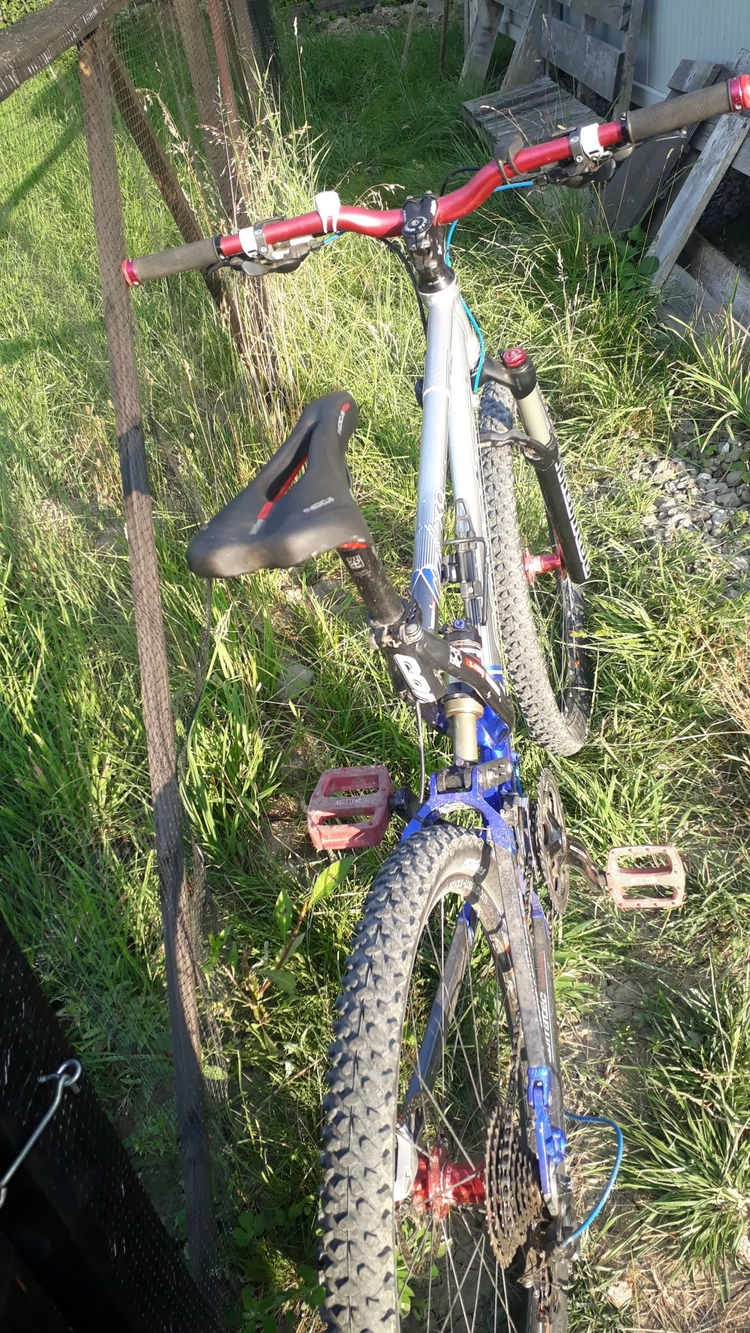 1. Bicicleta MTB CORRATEC 26''