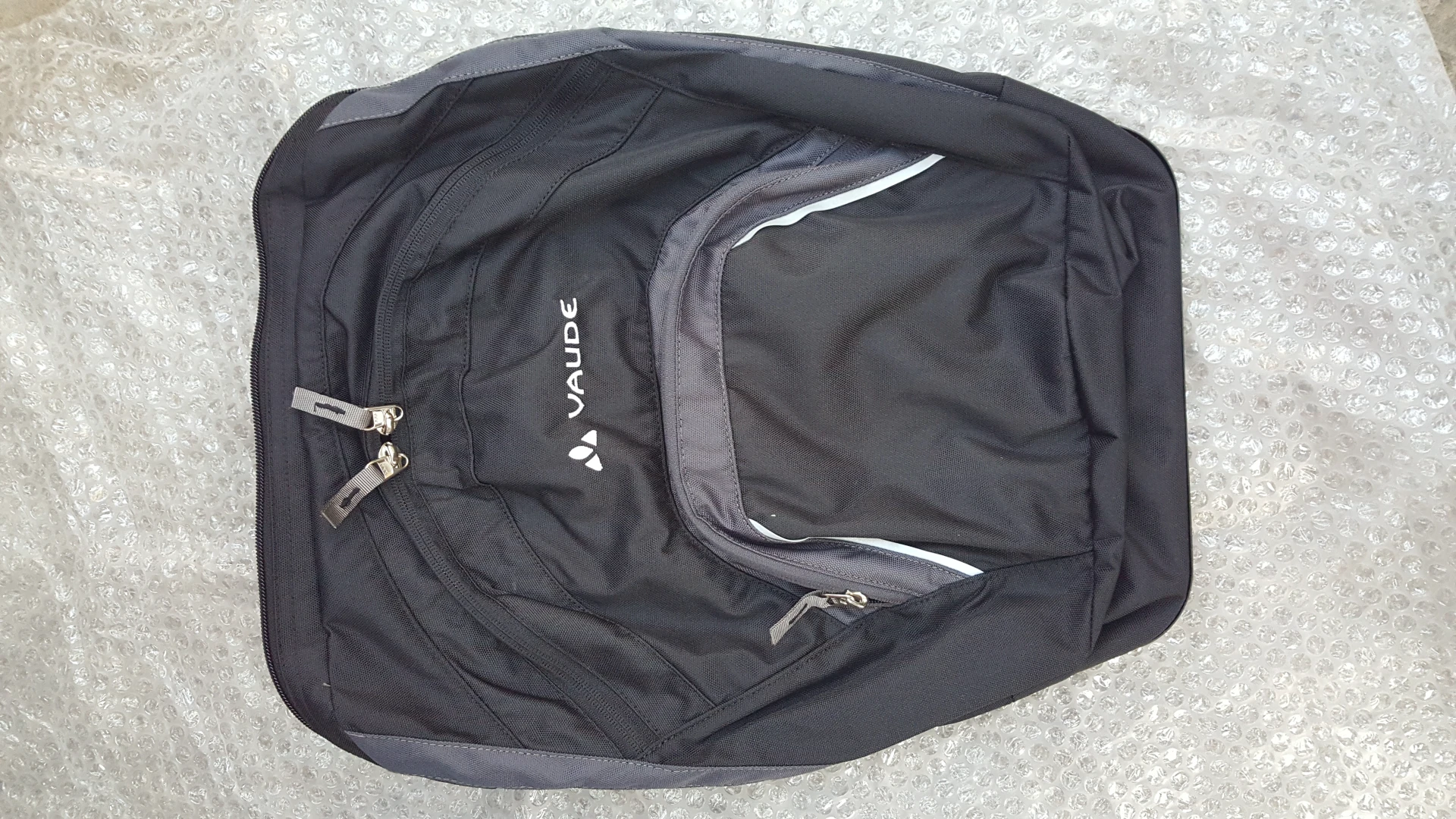 1. Genta portbagaj/Vaude/3 piese