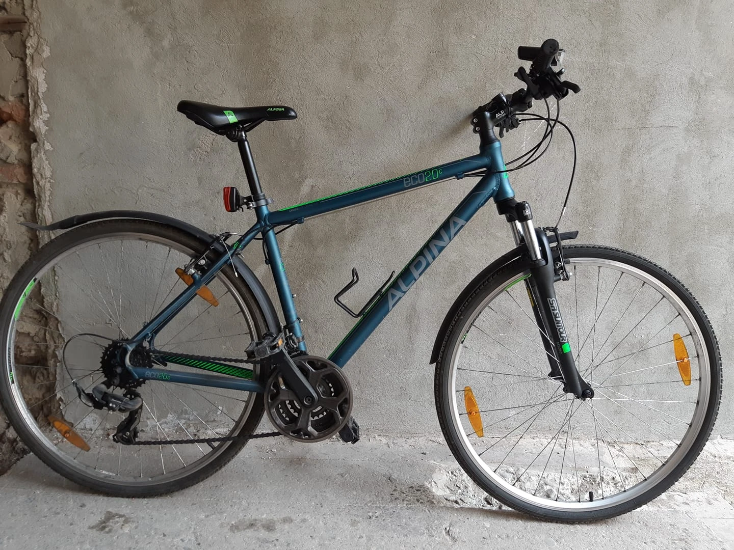 1. Bicicleta Alpina Eco 20c