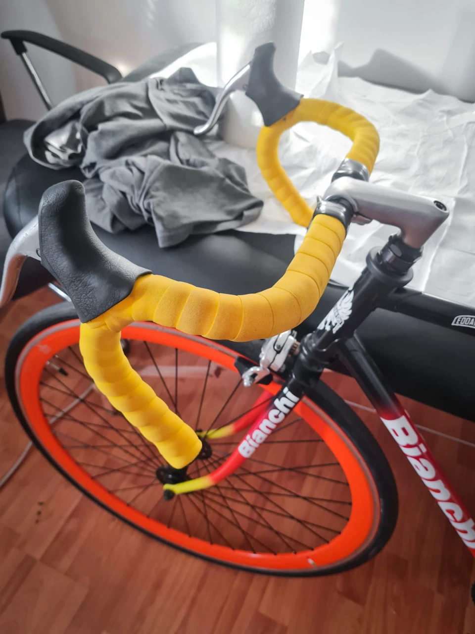 1. Bianchi fixie/single speed