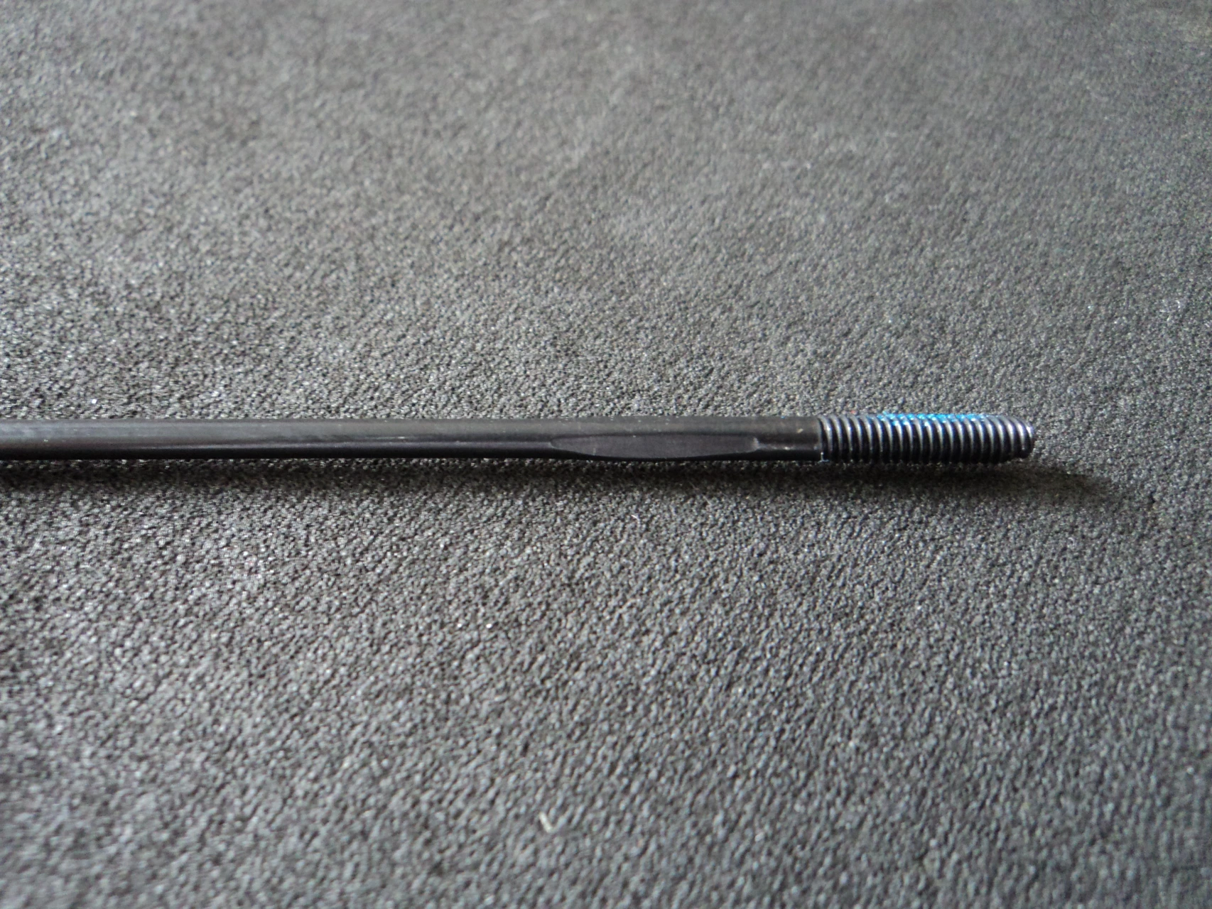 1. Spita Sapim race straight pull 14G-15G 286 mm