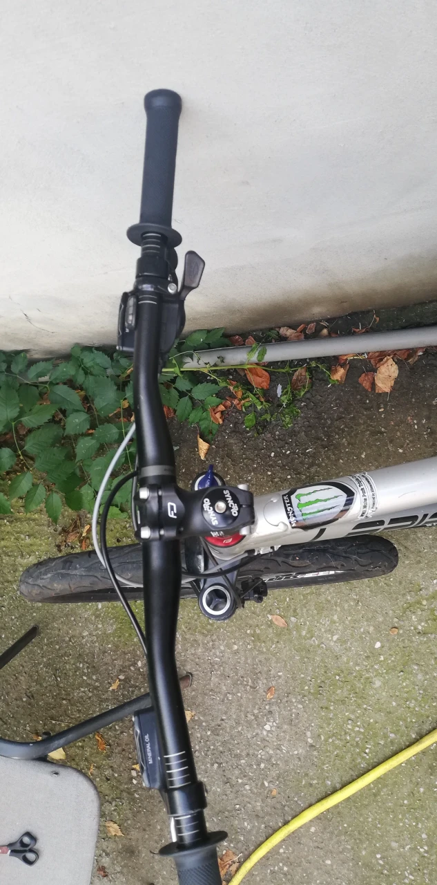 1. Bicicleta Full Suspension Lapierre 160