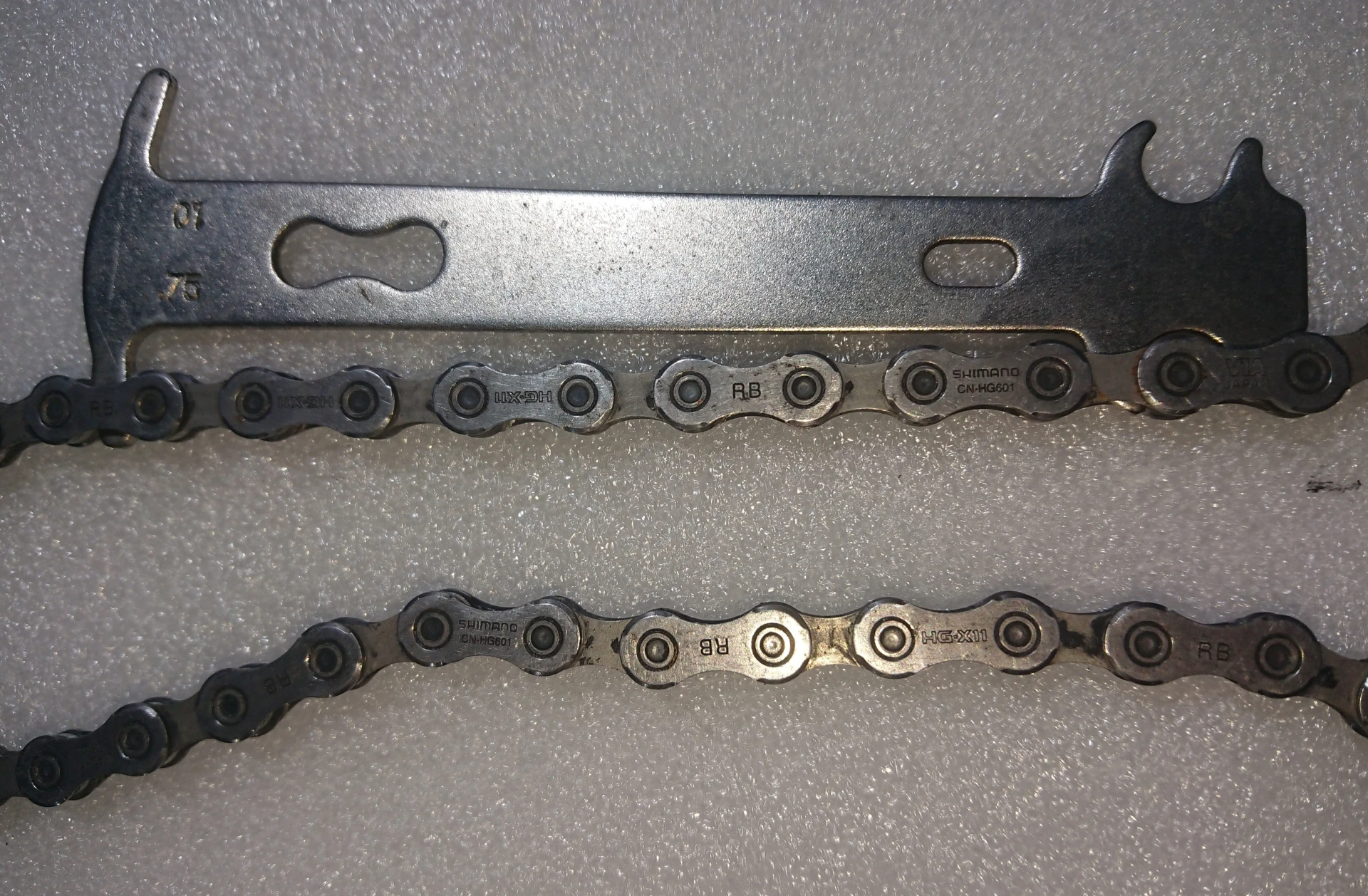 5. Transmisie 2x11 Shimano SLX