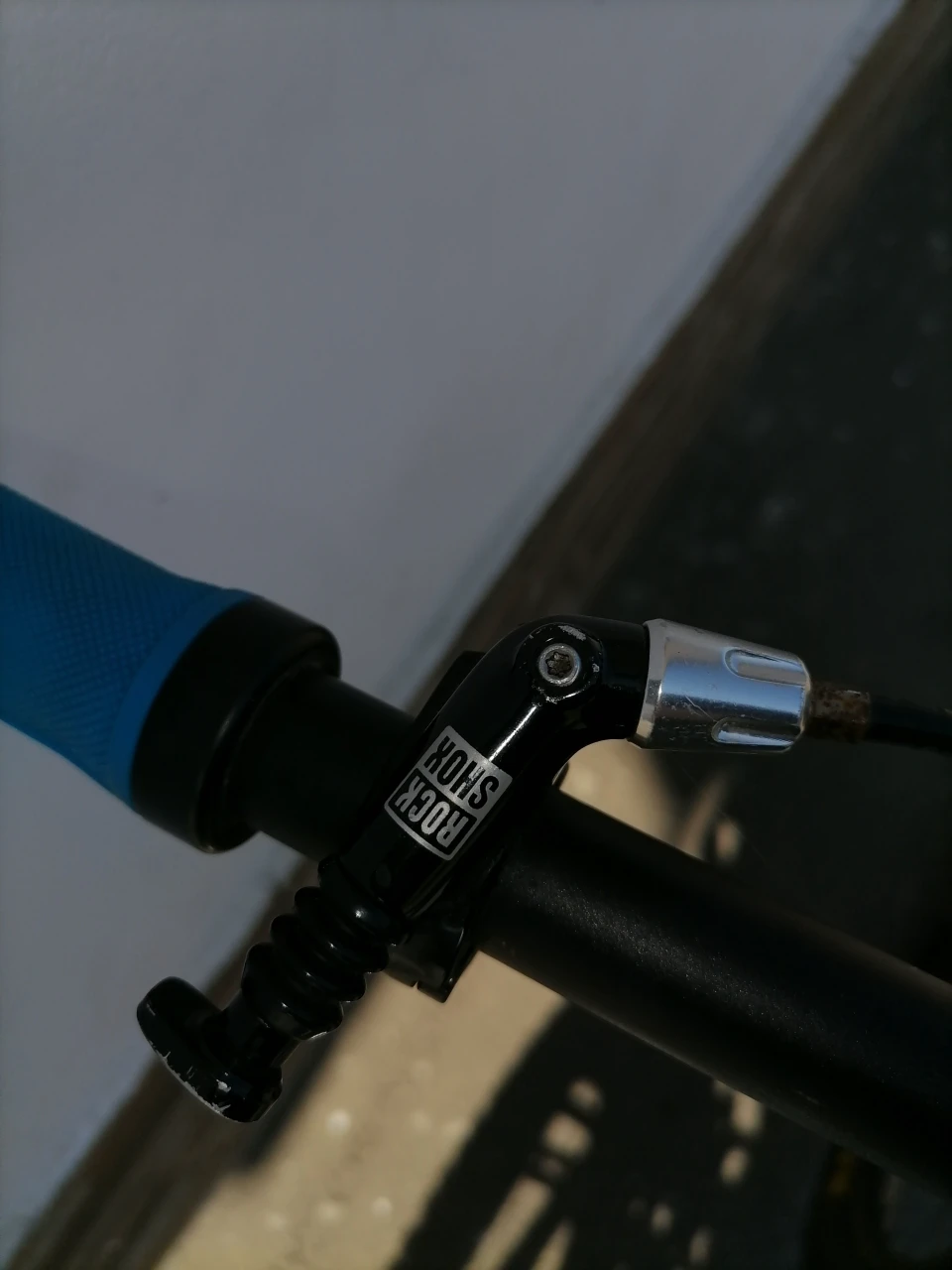 1. Vand dropper RockShox Reverb Stealth