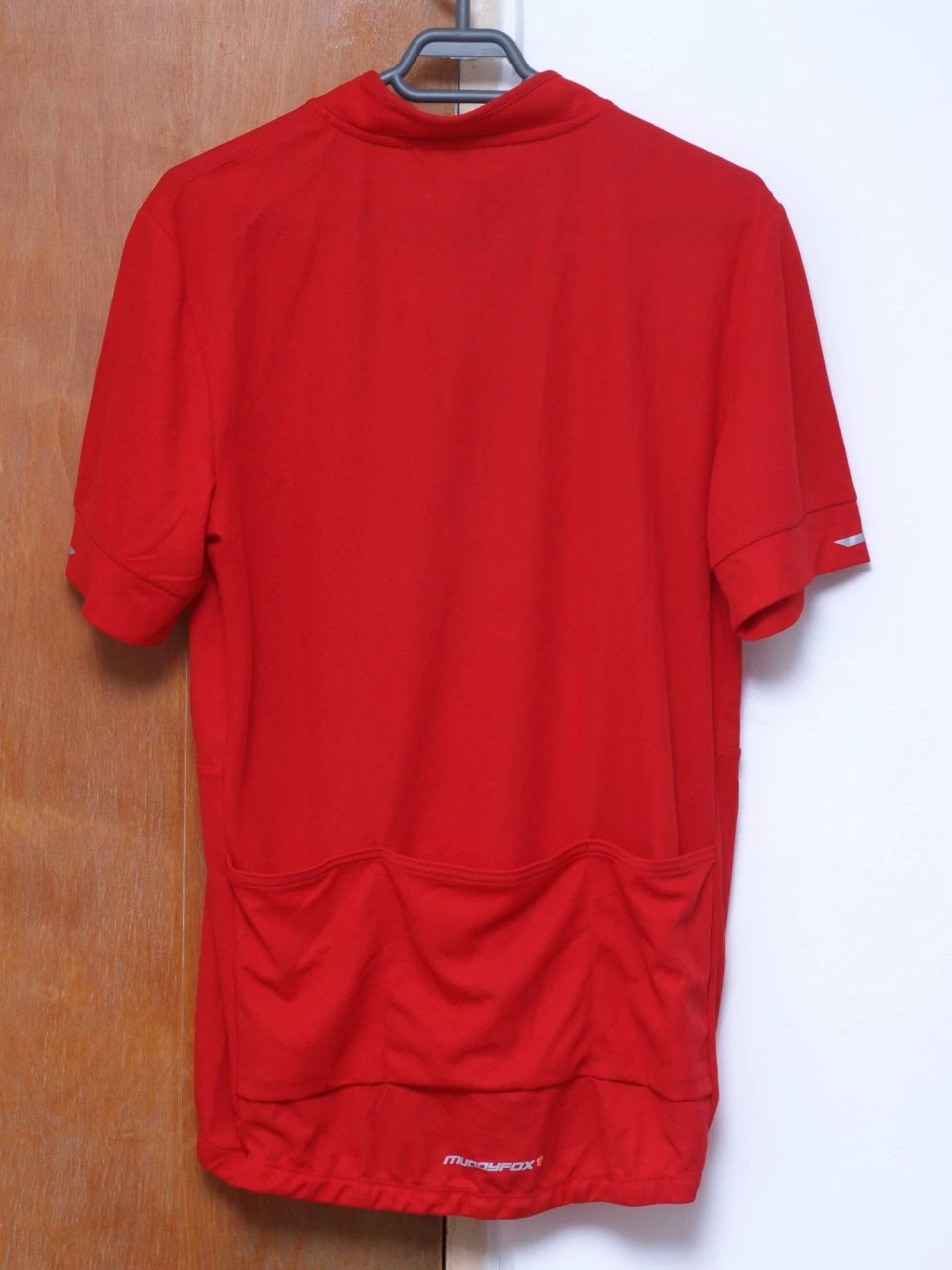 1. Tricou Muddyfox M