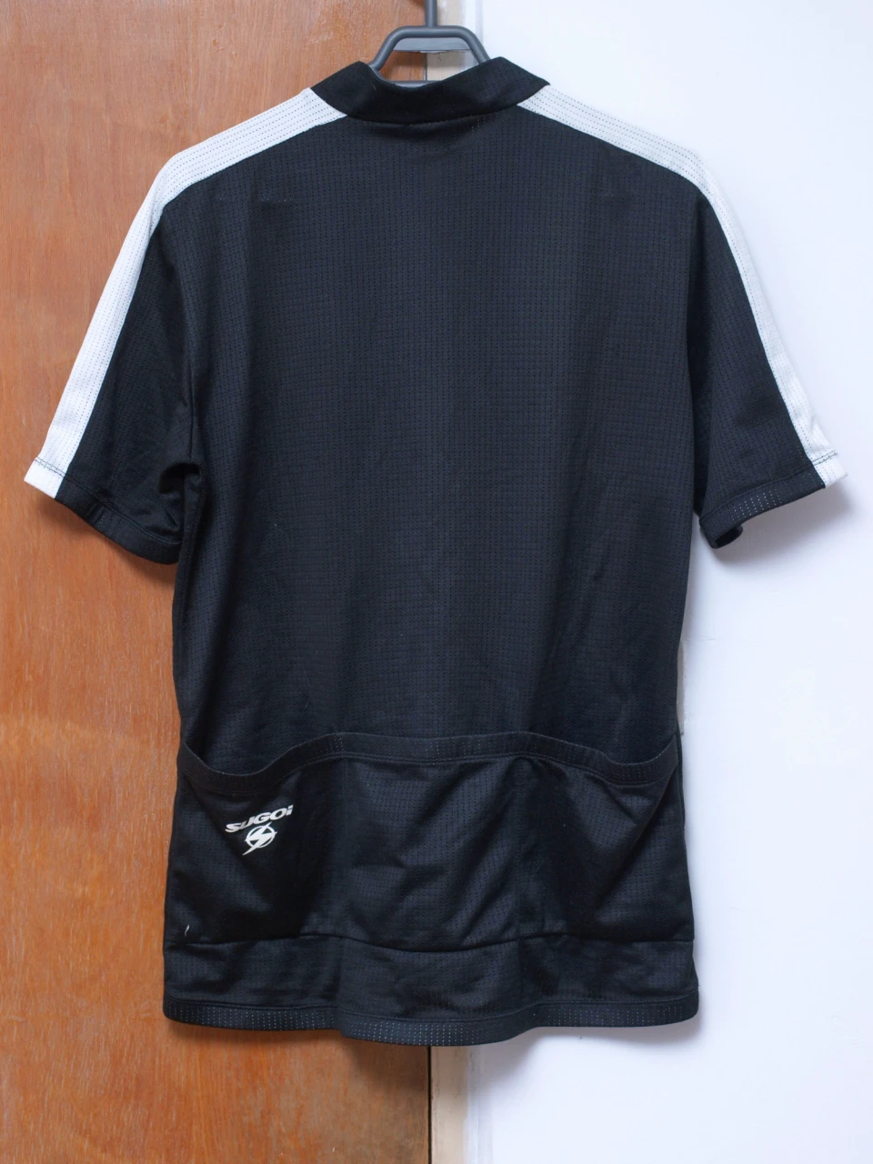 1. Tricou Sugoi XL