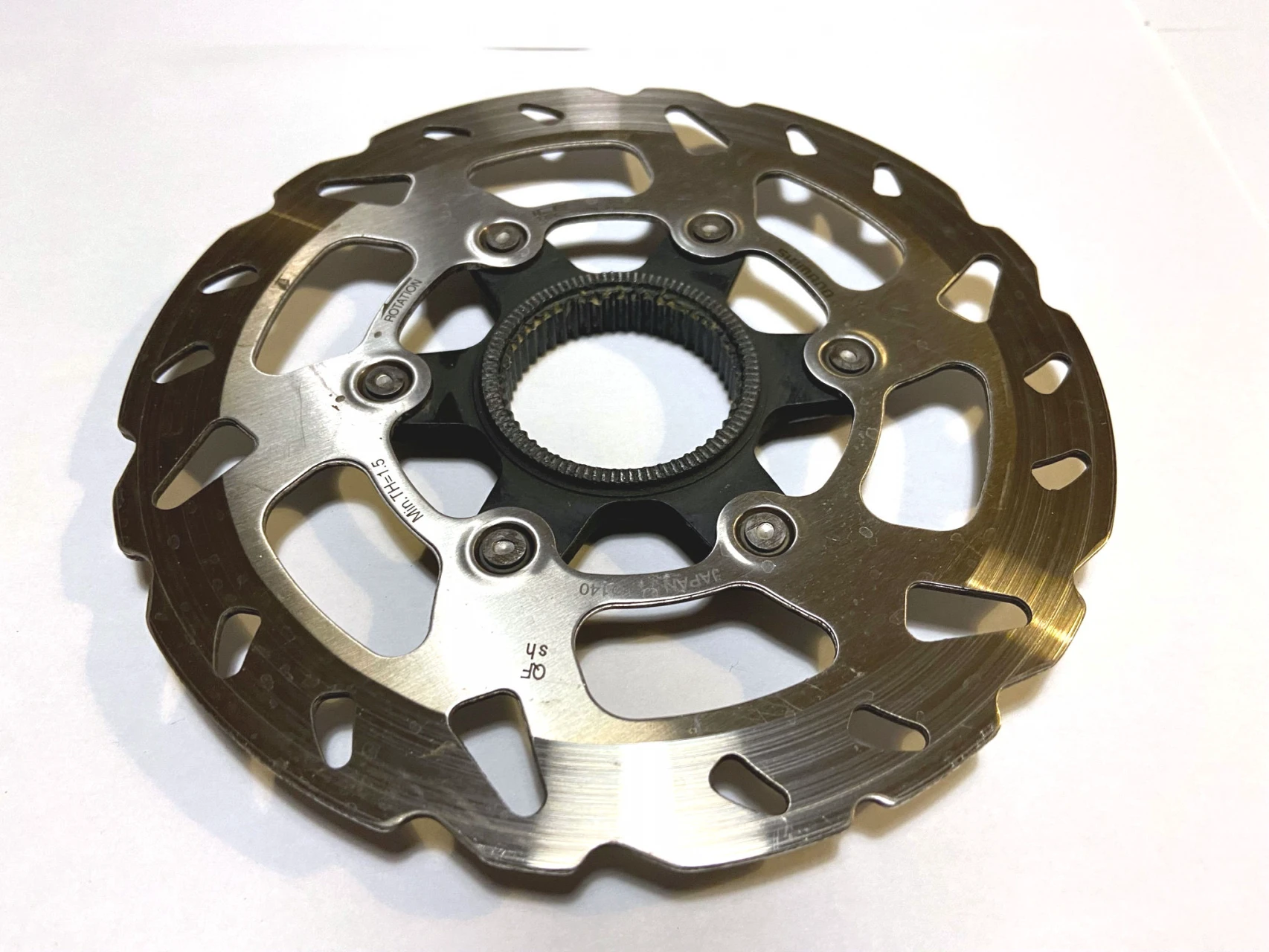 1. Disc Frana Shimano RT70-SS 140mm