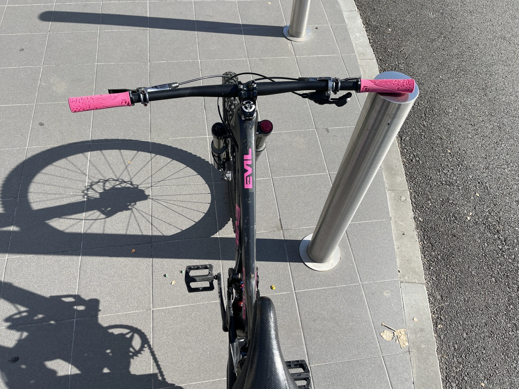 1. Bicicleta enduro Evil 2015