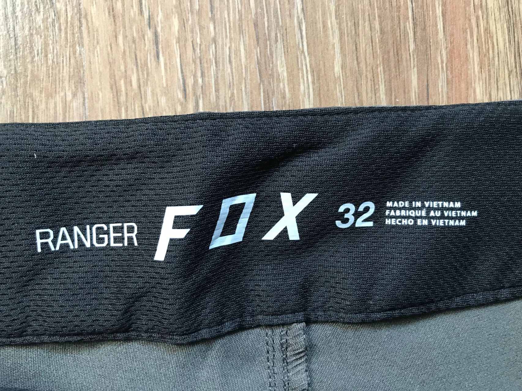 1. Fox Pantaloni Ranger Cargo Camo 32