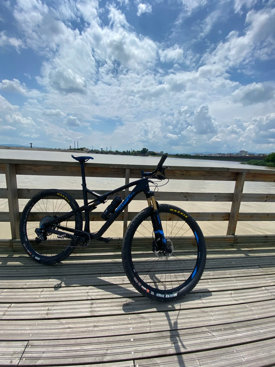 1. CUBE AMS 100 C:68 SLT 29 Carbon 2020, XX1, Kashima