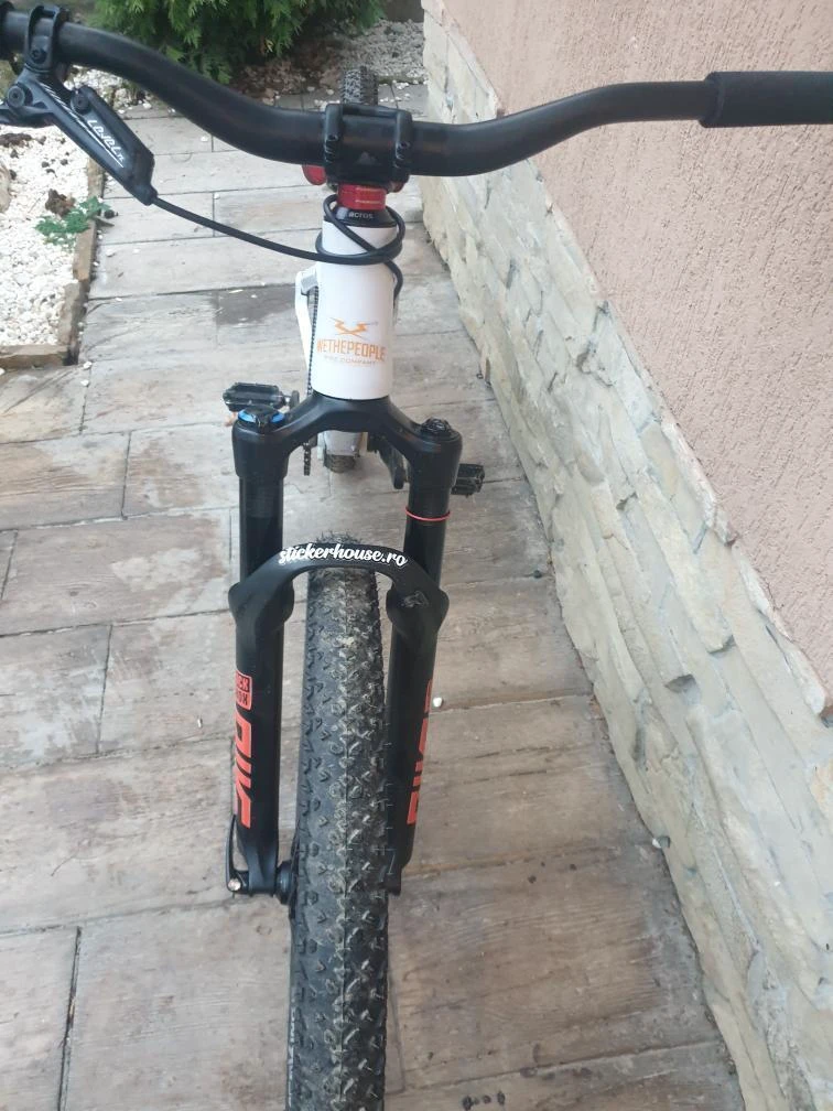 1. Canyon stitched 720 MEGA OFERTA