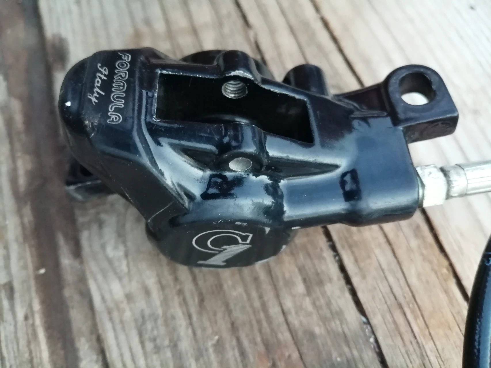 1. Frana fata Formula C1