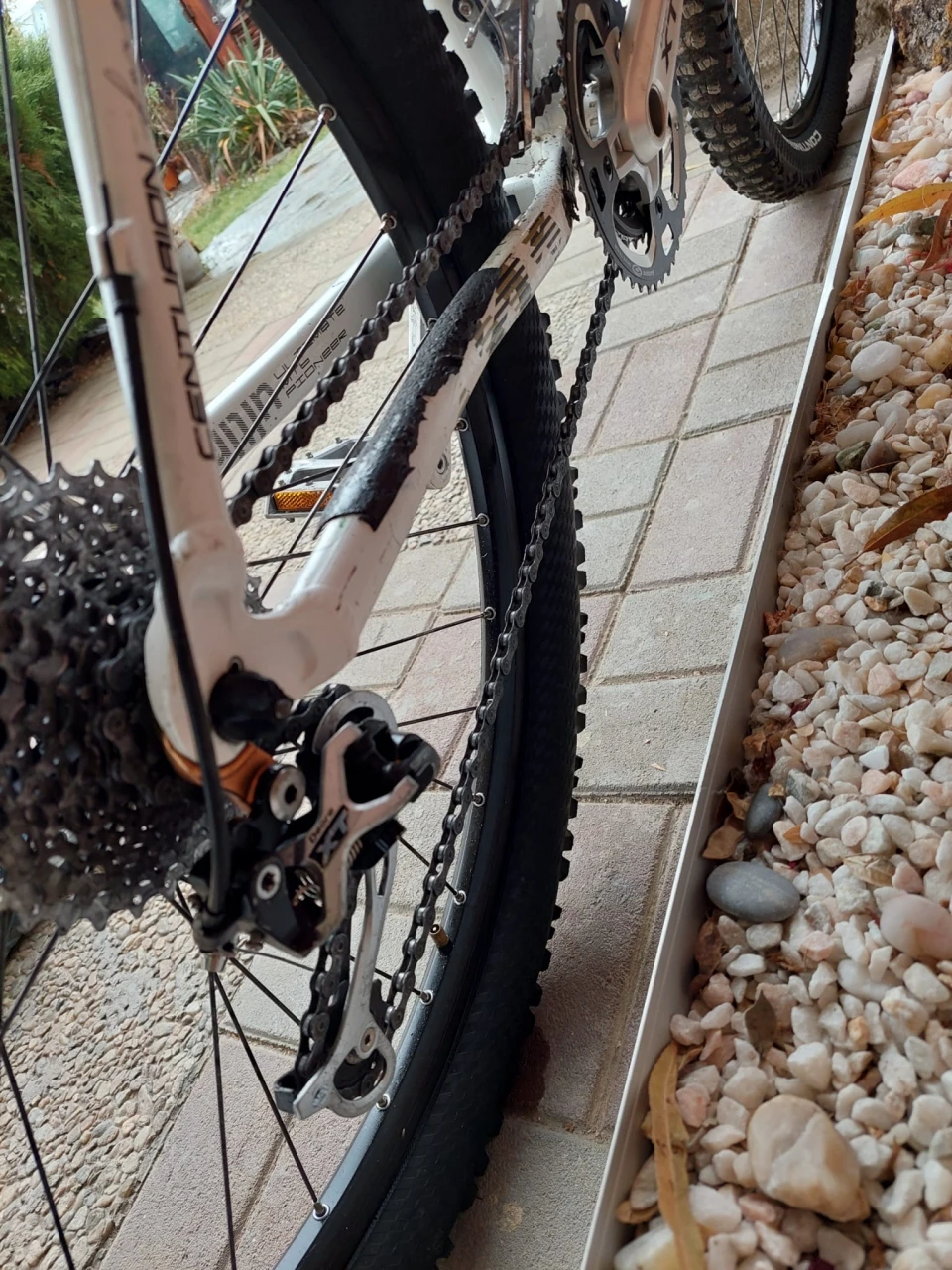 1. Bicicleta MTB Freeride Hardtail Centurion Backfire LTD XT MTB 26