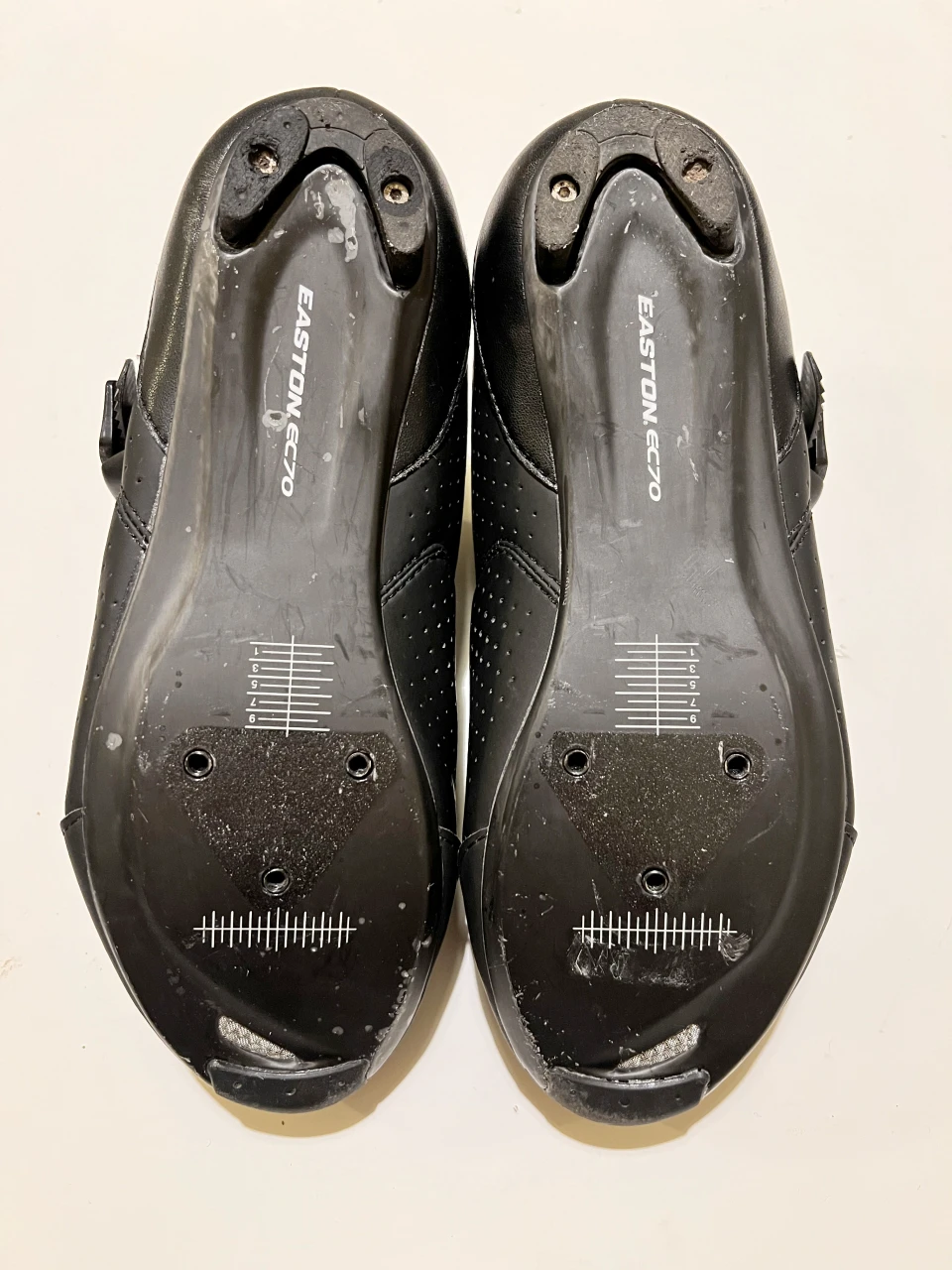 1. Giro Trans E70 HV marime 42.5