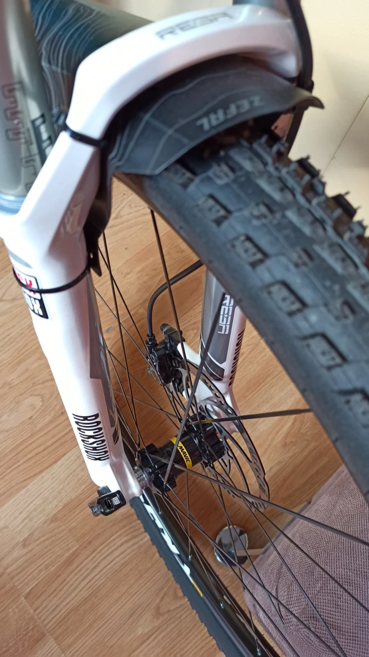 5. MTB Principia Evoke carbon 29