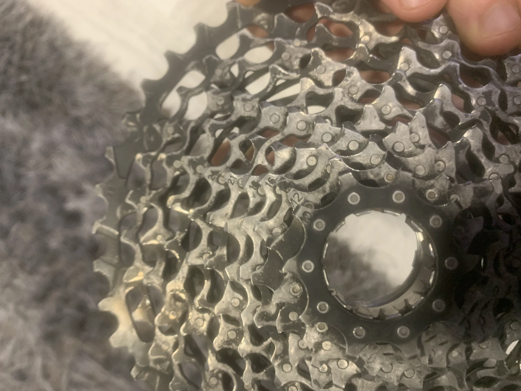 1. PINIOANE SRAM XG-1150 10-42 11 VITEZE