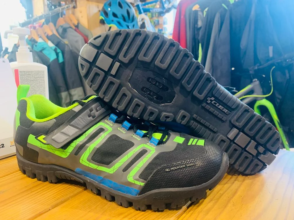 1. Pantofi Cube ALL MOUNTAIN SERIES