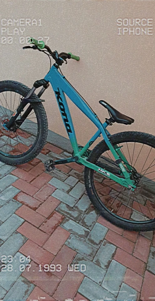 1. Dirt kona