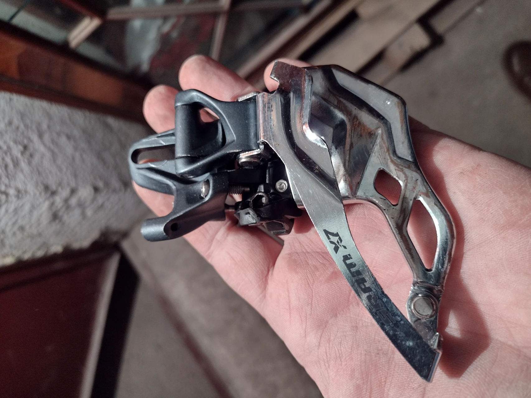 4. Schimbător sram x7 de foi