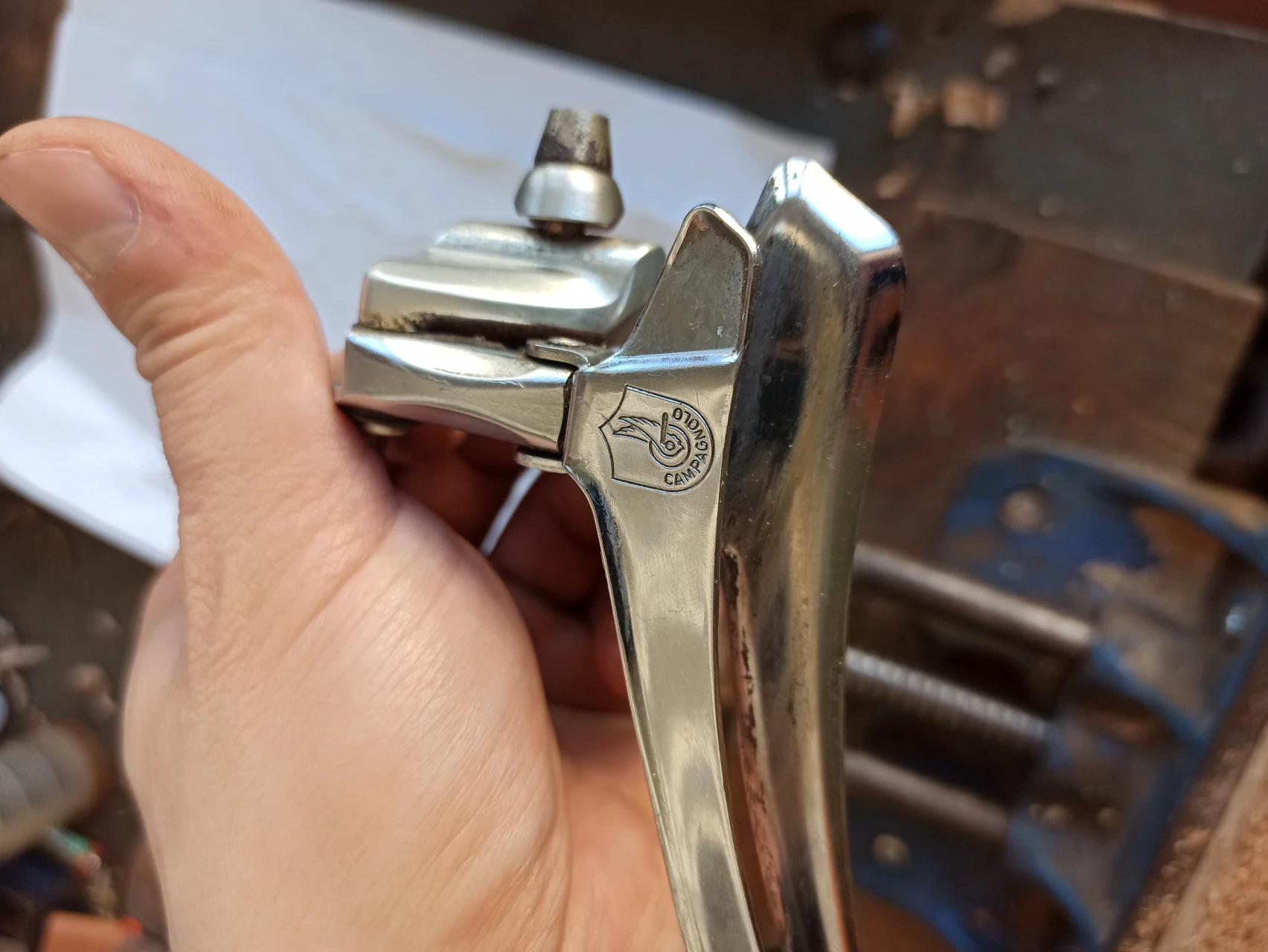 1. Schimbator foi Campagnolo